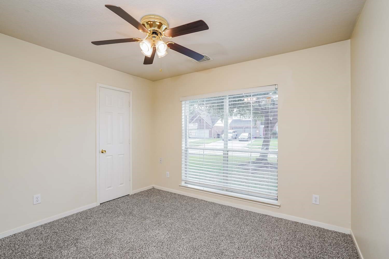 4119 Blue Forest Drive Property Photo 11
