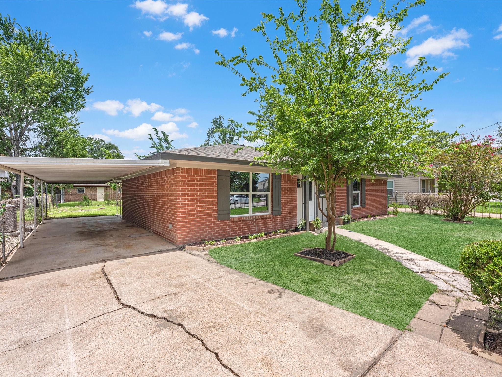 5039 Briscoe Street Property Photo 24