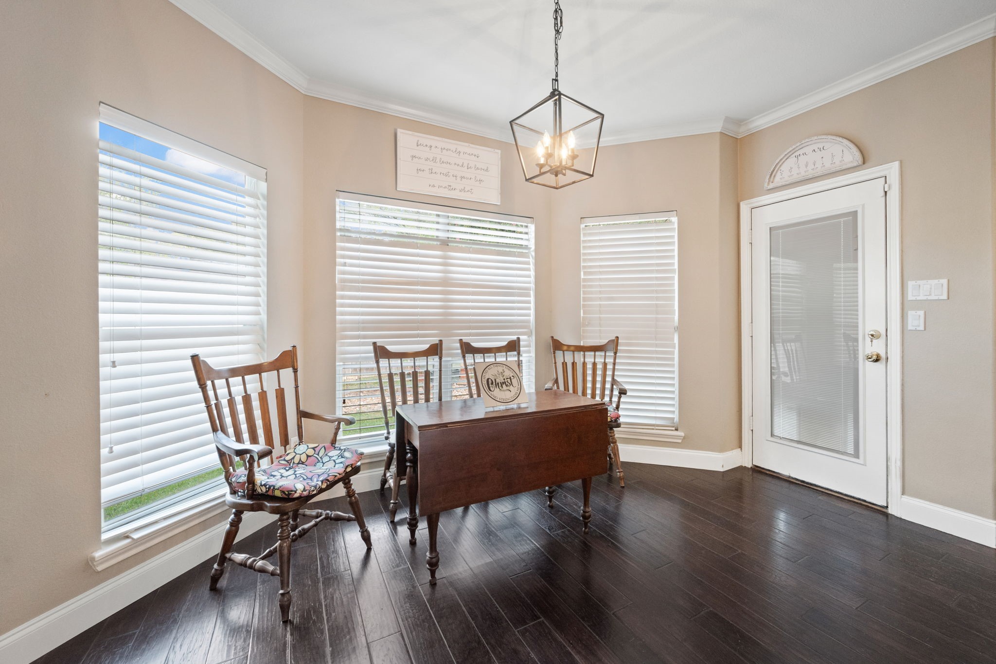 137 Dawns Edge Drive Property Photo 11