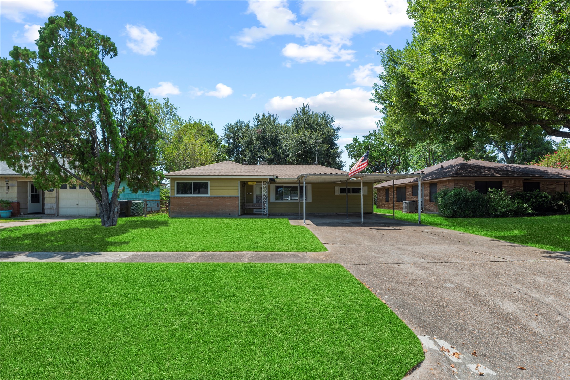 12306 Palmbeach Street Property Photo 26