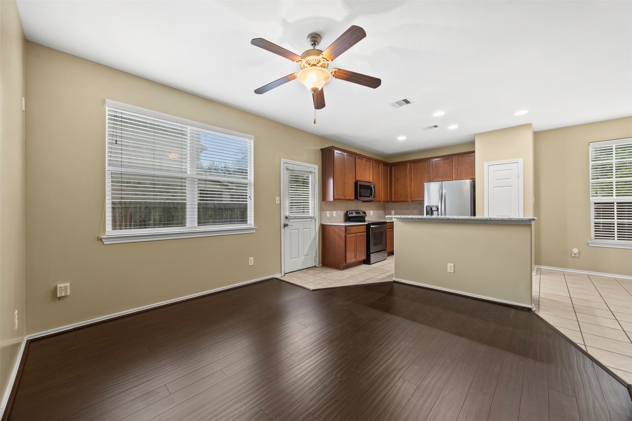 2765 Maybrook Hollow Lane Property Photo 9