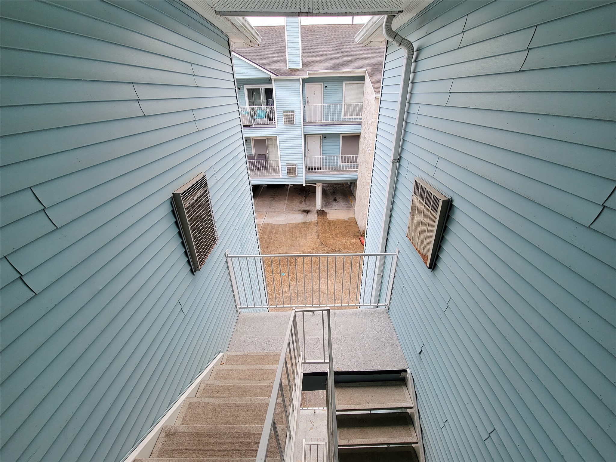 18617 Egret Bay 1010 Property Photo 2