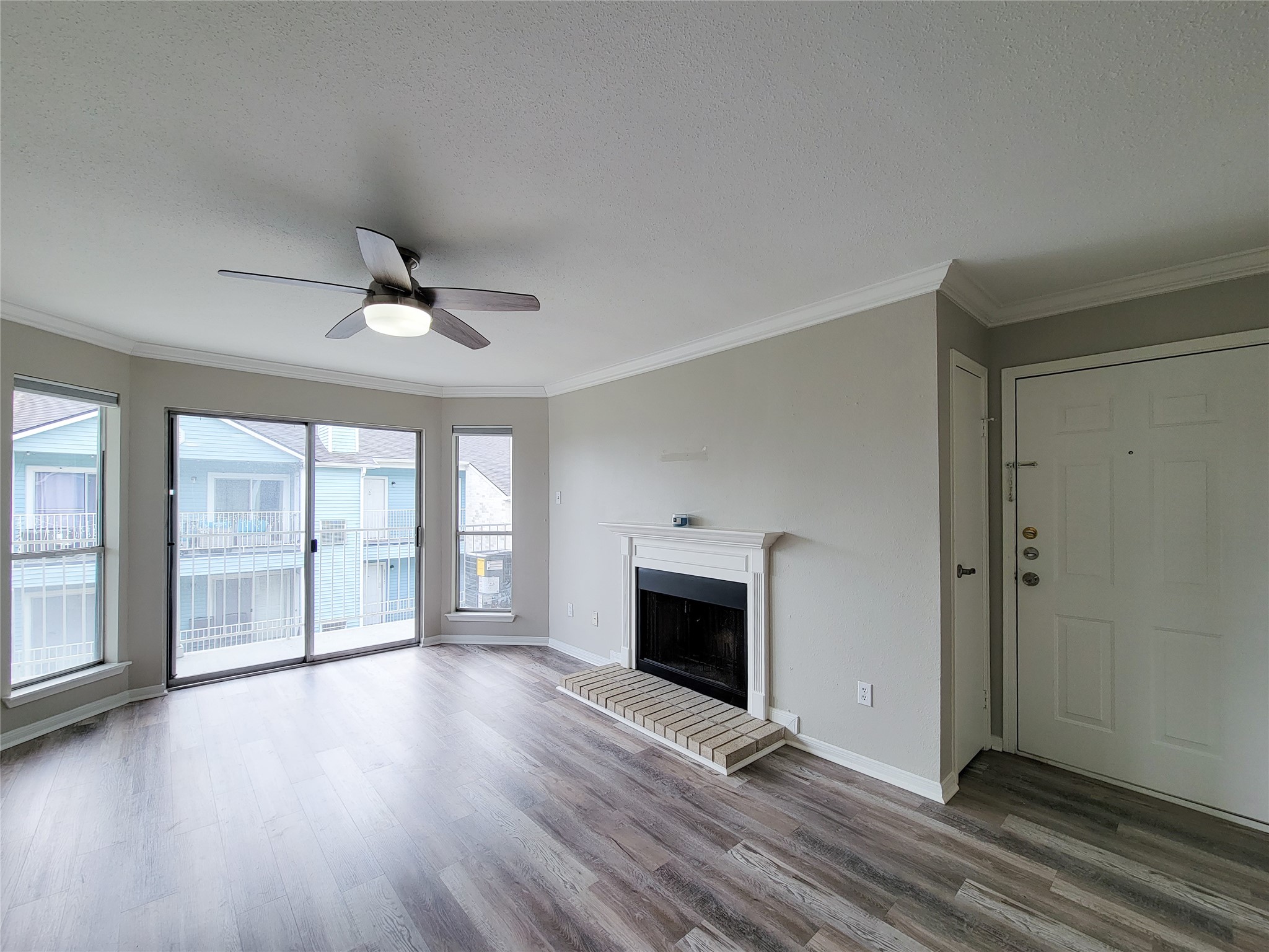 18617 Egret Bay 1010 Property Photo 5