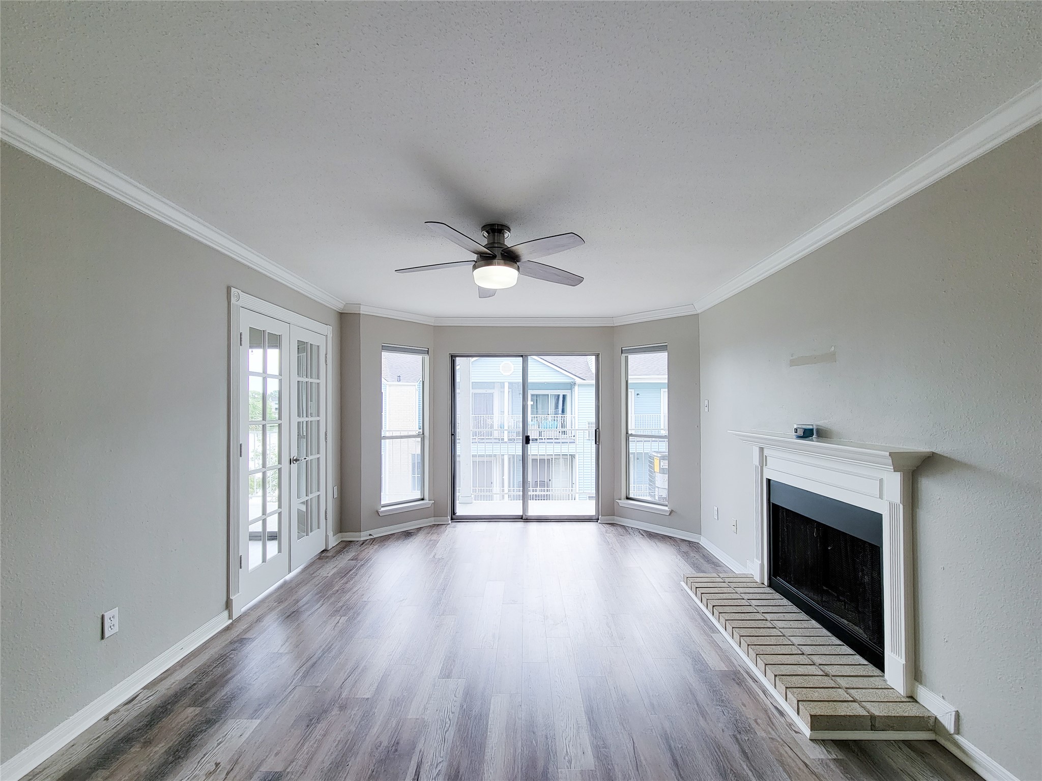 18617 Egret Bay 1010 Property Photo 6