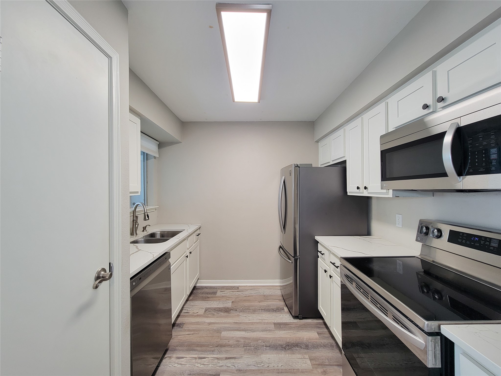 18617 Egret Bay 1010 Property Photo 13