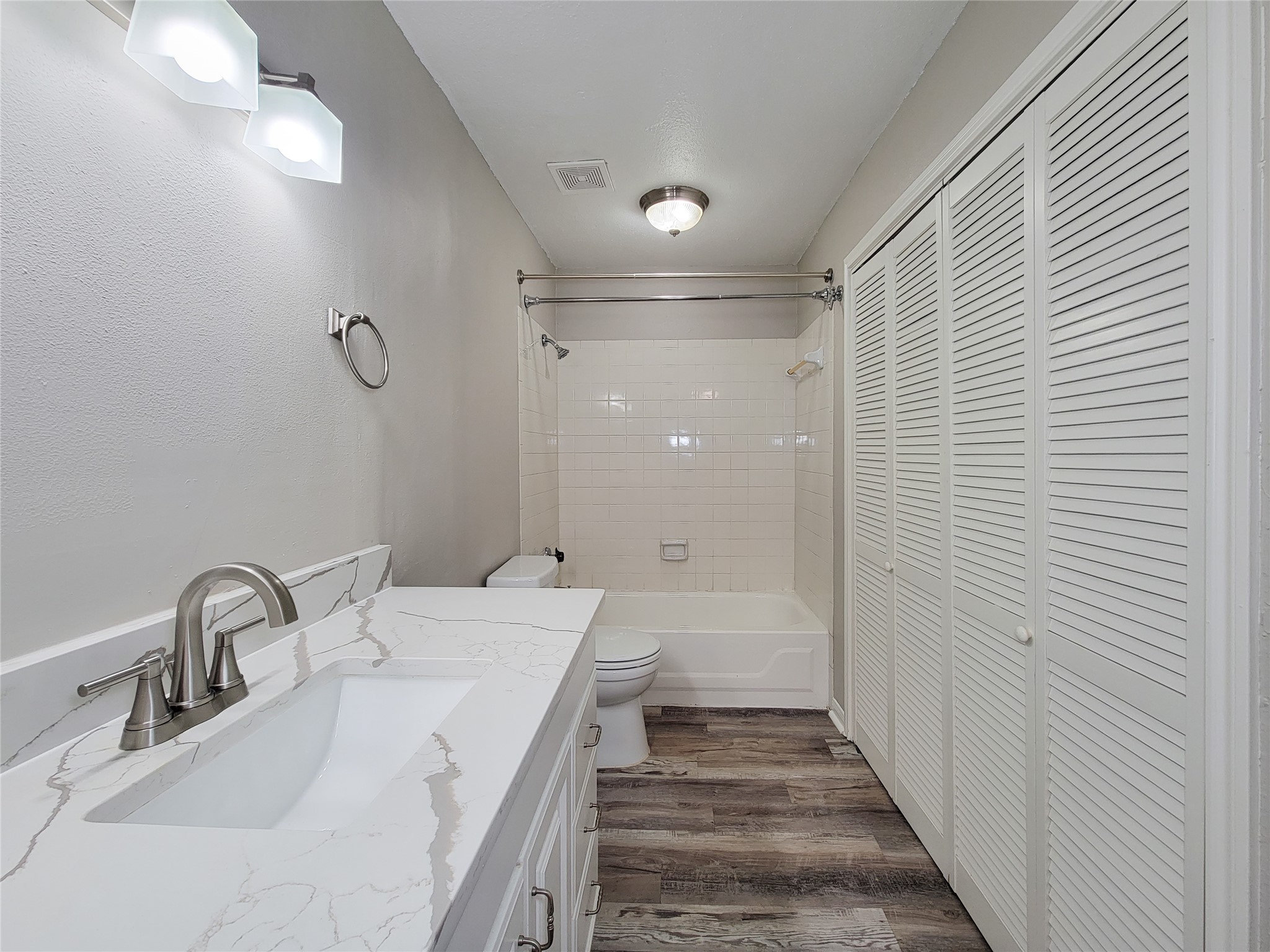 18617 Egret Bay 1010 Property Photo 20