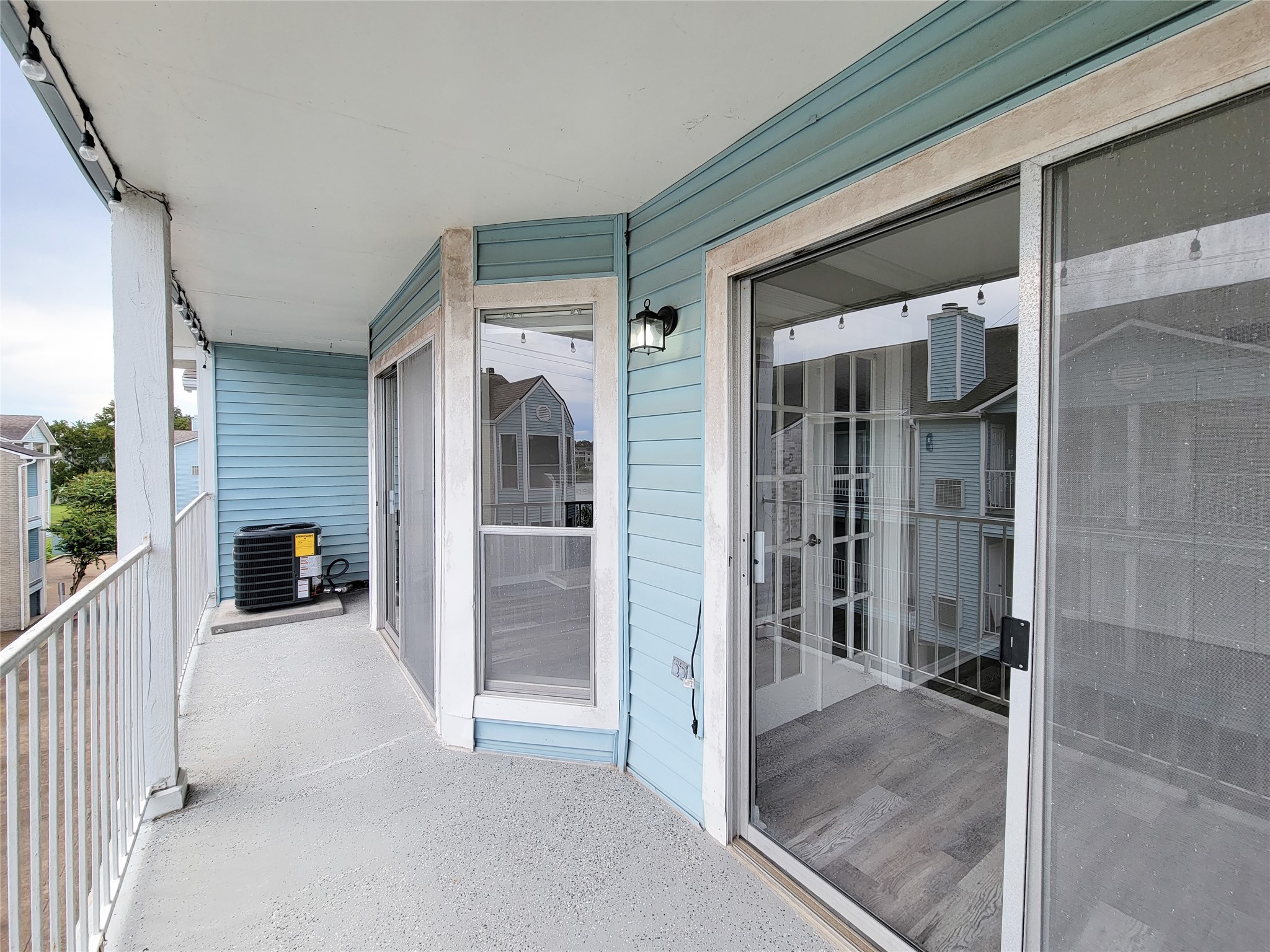 18617 Egret Bay 1010 Property Photo 27