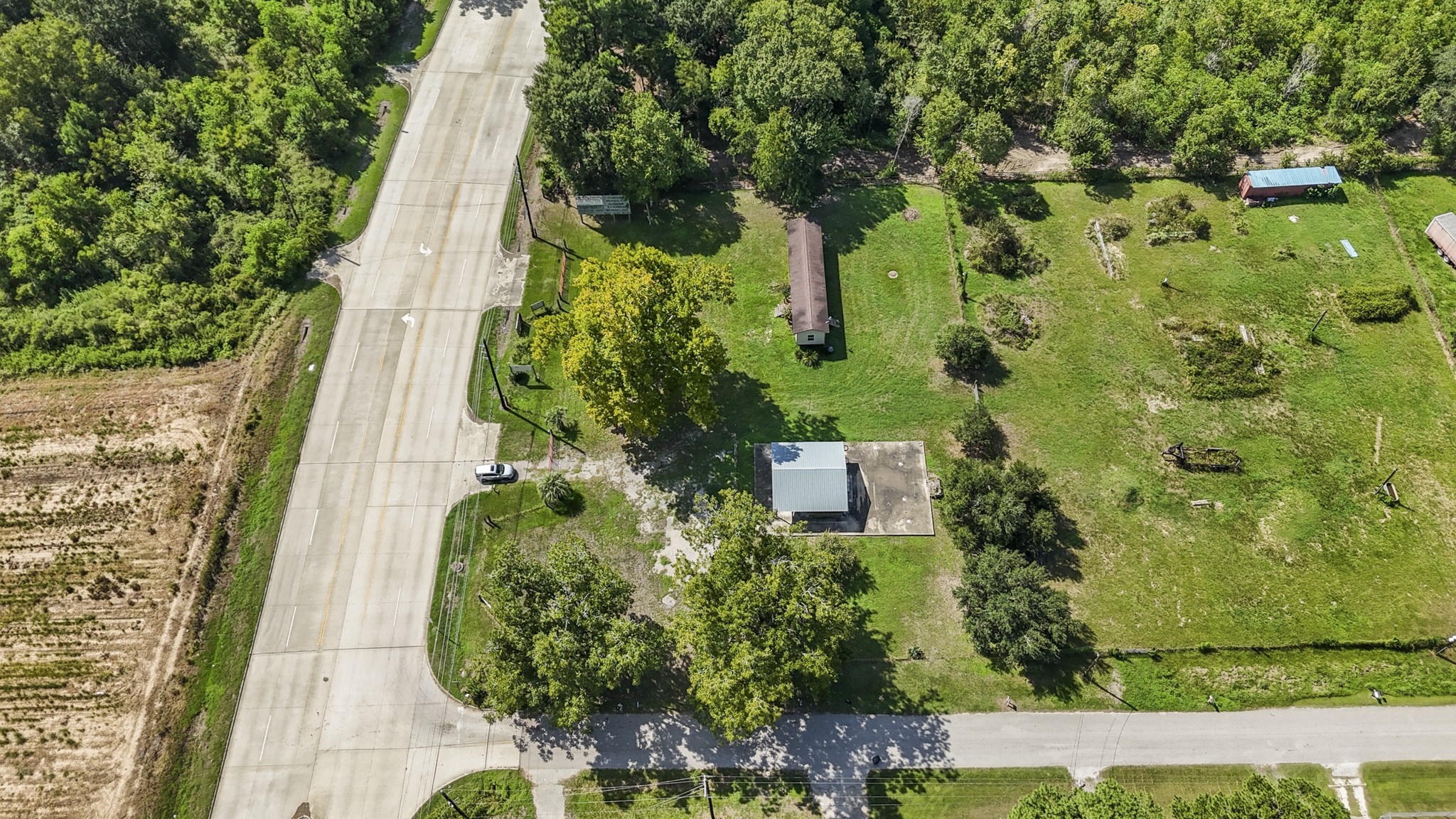 22507 Gosling Road Property Photo 4