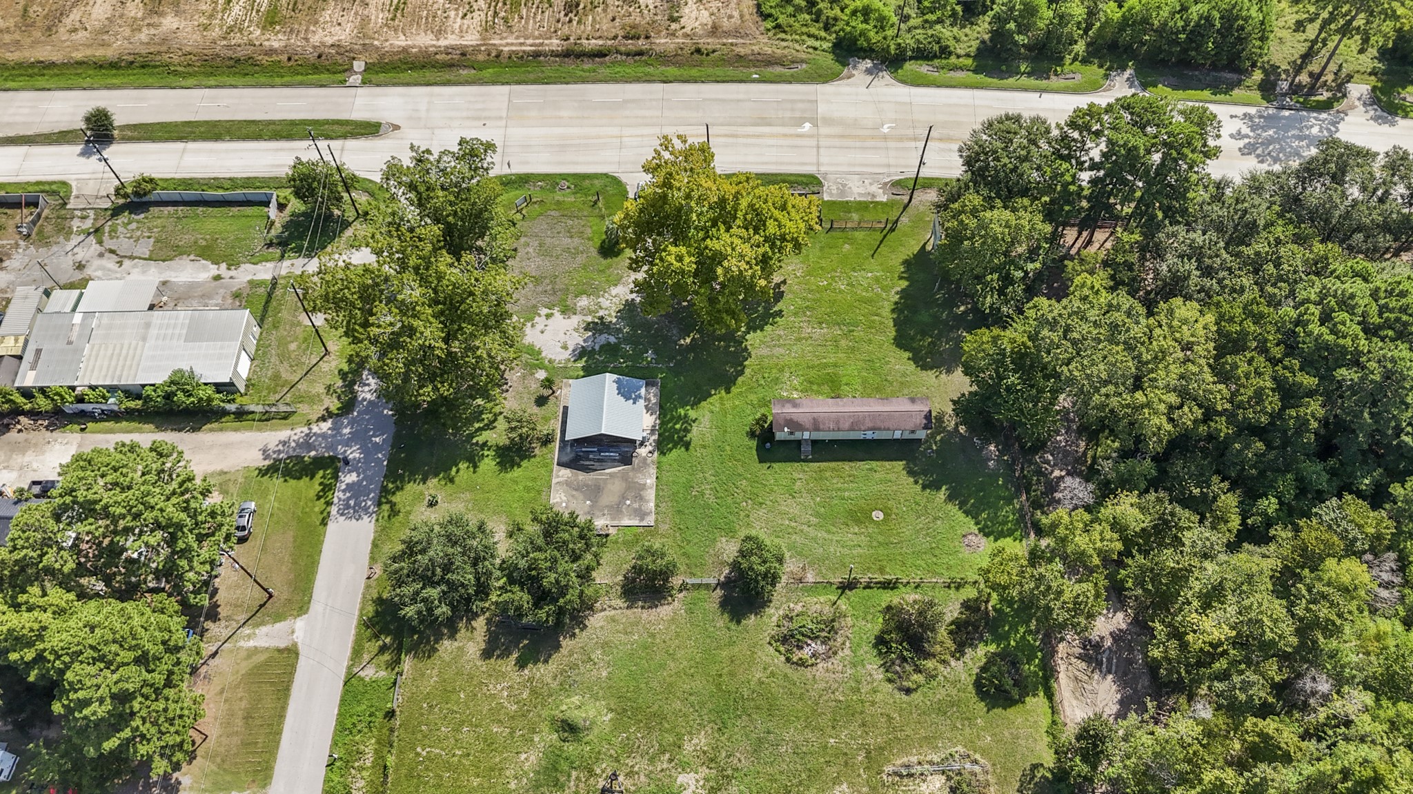 22507 Gosling Road Property Photo 5