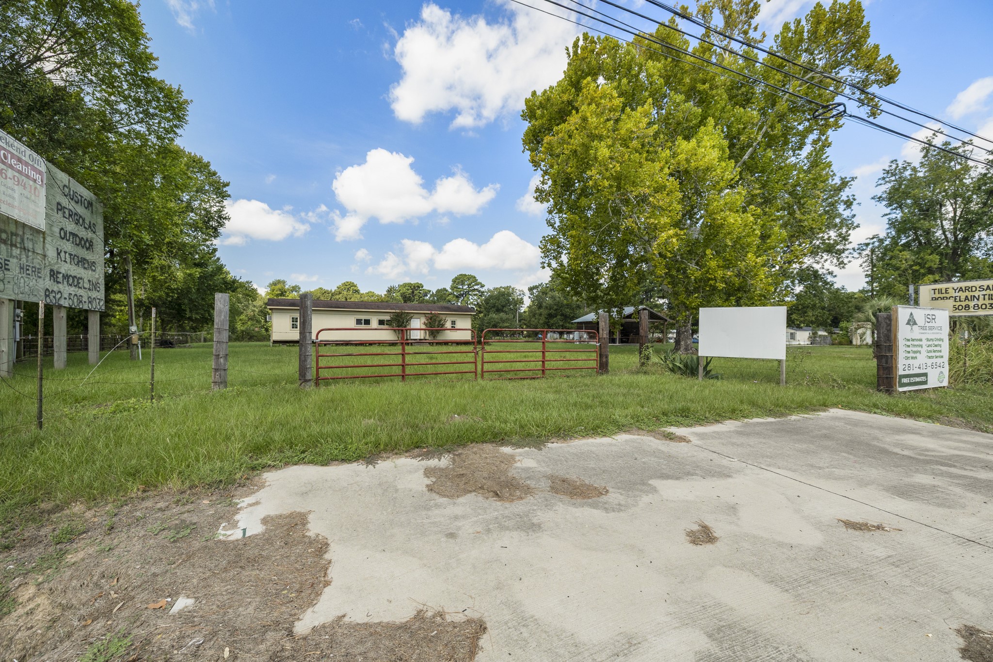 22507 Gosling Road Property Photo 6