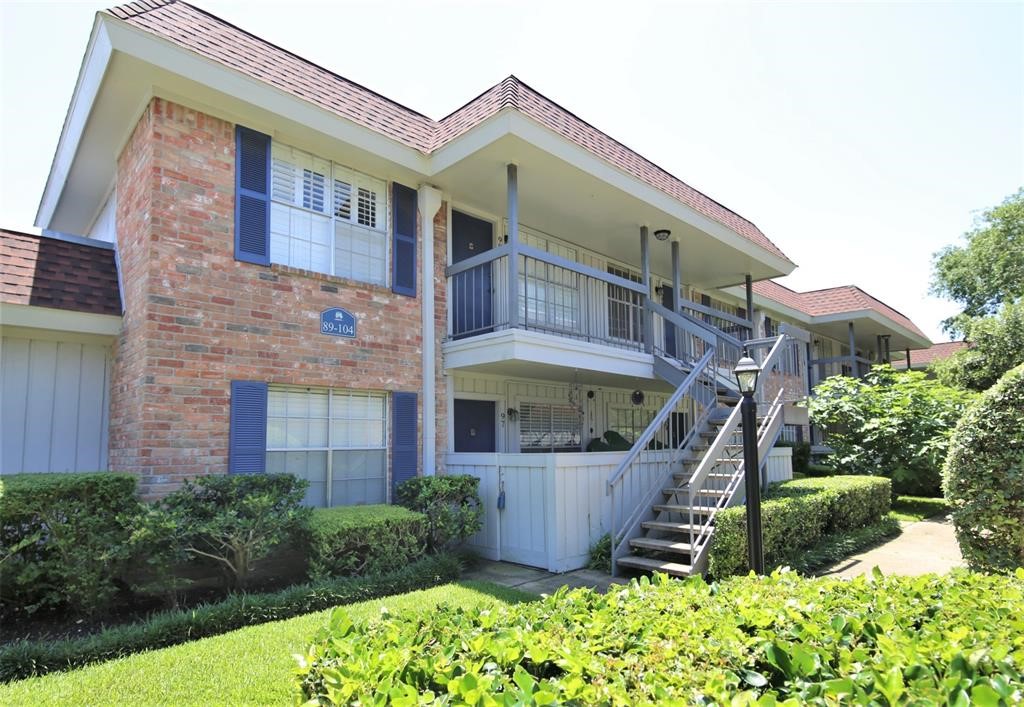 2250 Bering Drive 21 Property Photo 2