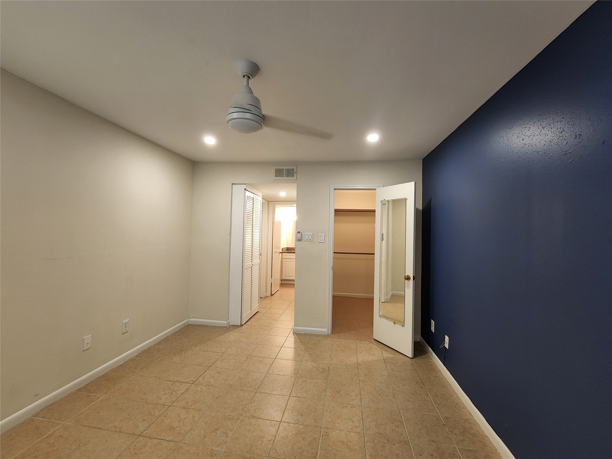 2250 Bering Drive 21 Property Photo 10