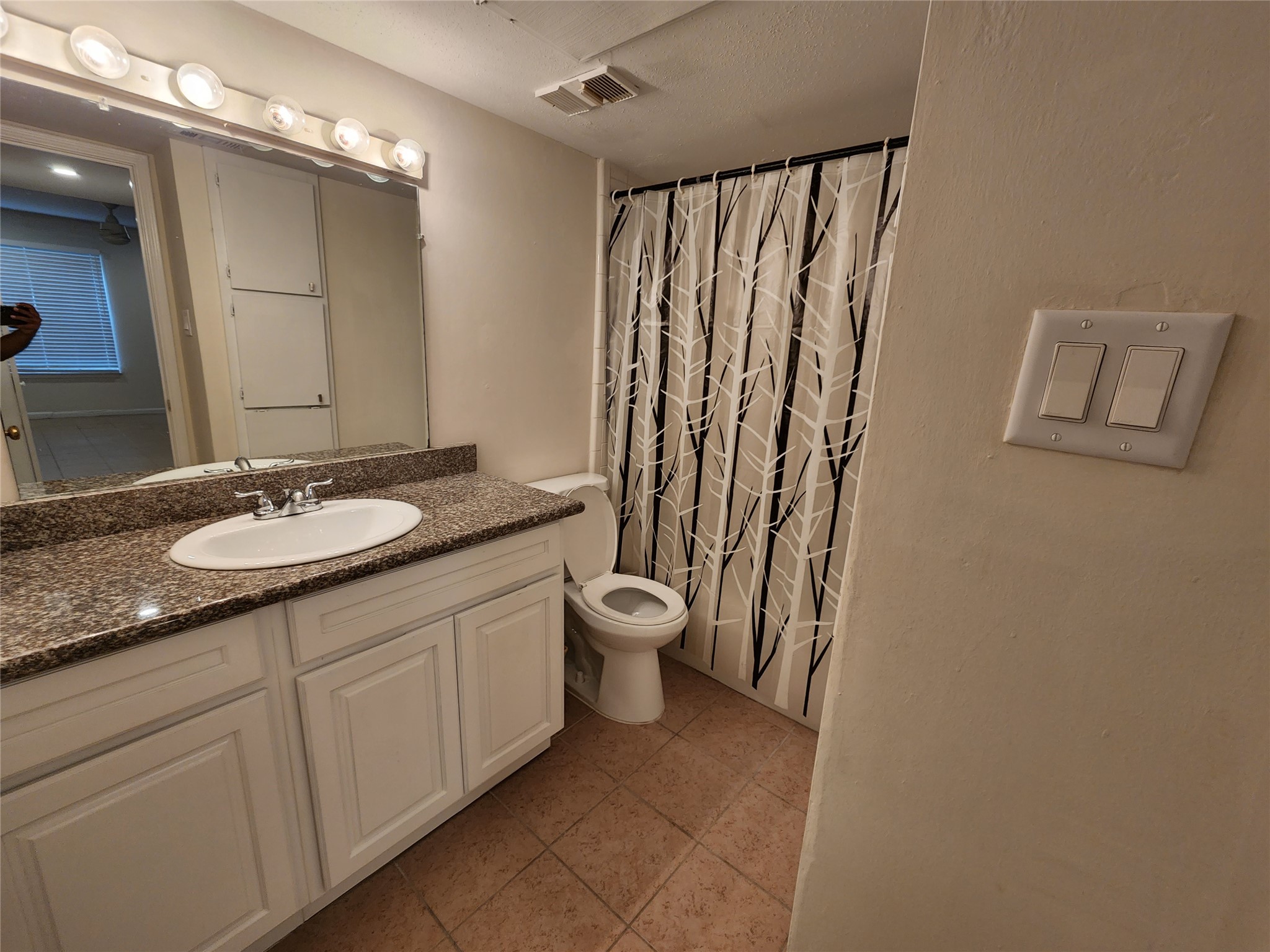2250 Bering Drive 21 Property Photo 15