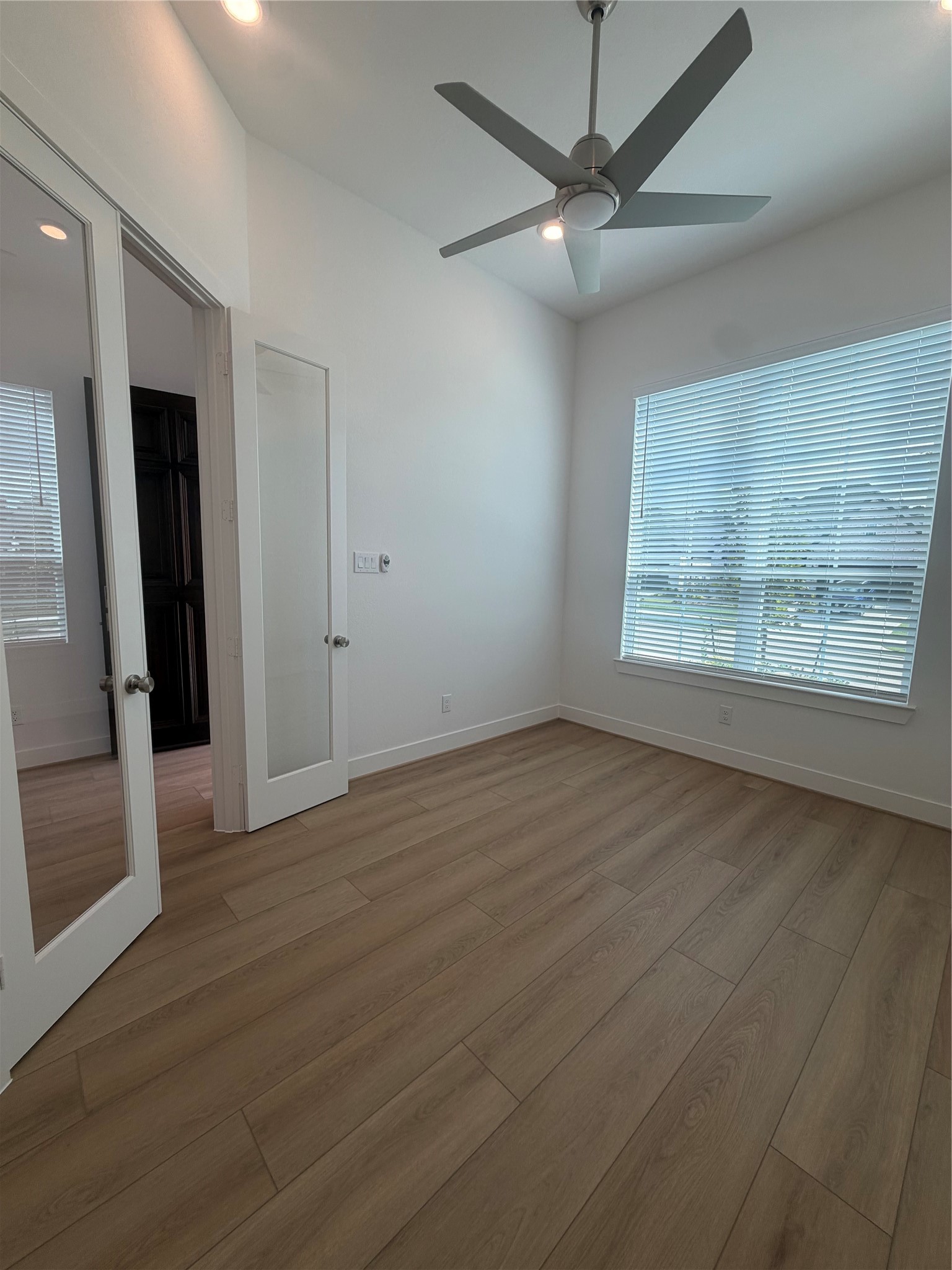 7122 Carriage Light Drive Property Photo 7