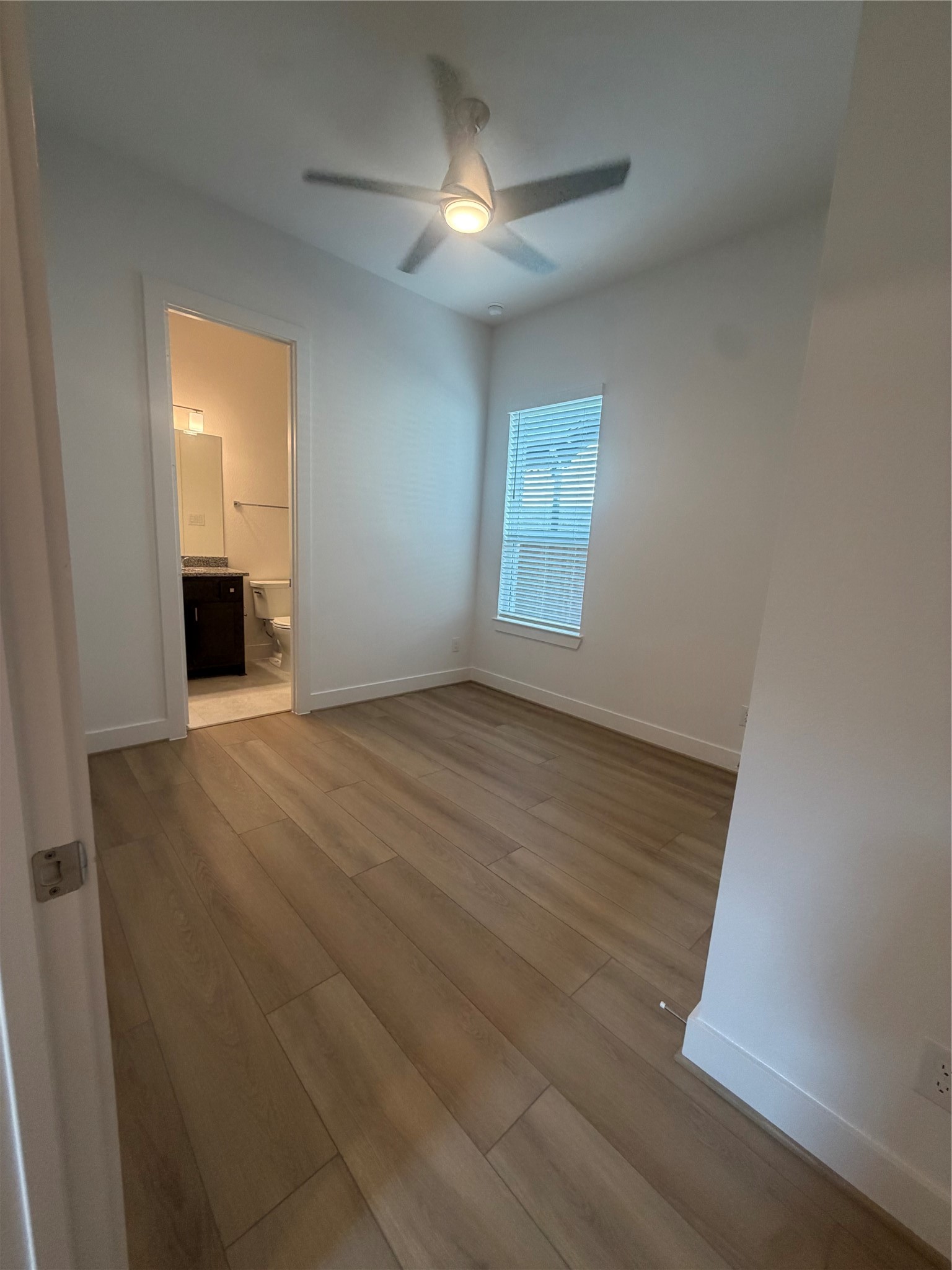 7122 Carriage Light Drive Property Photo 10