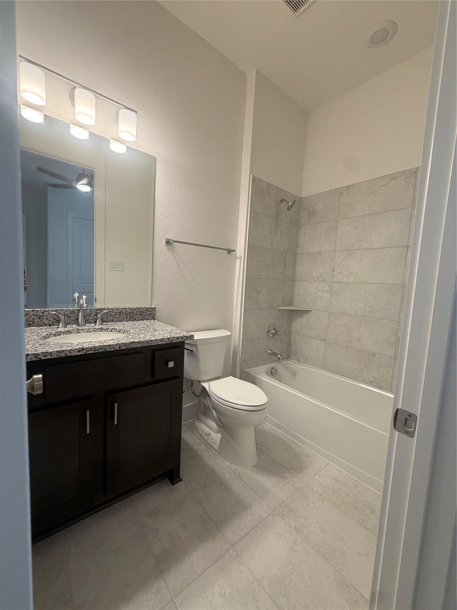 7122 Carriage Light Drive Property Photo 11