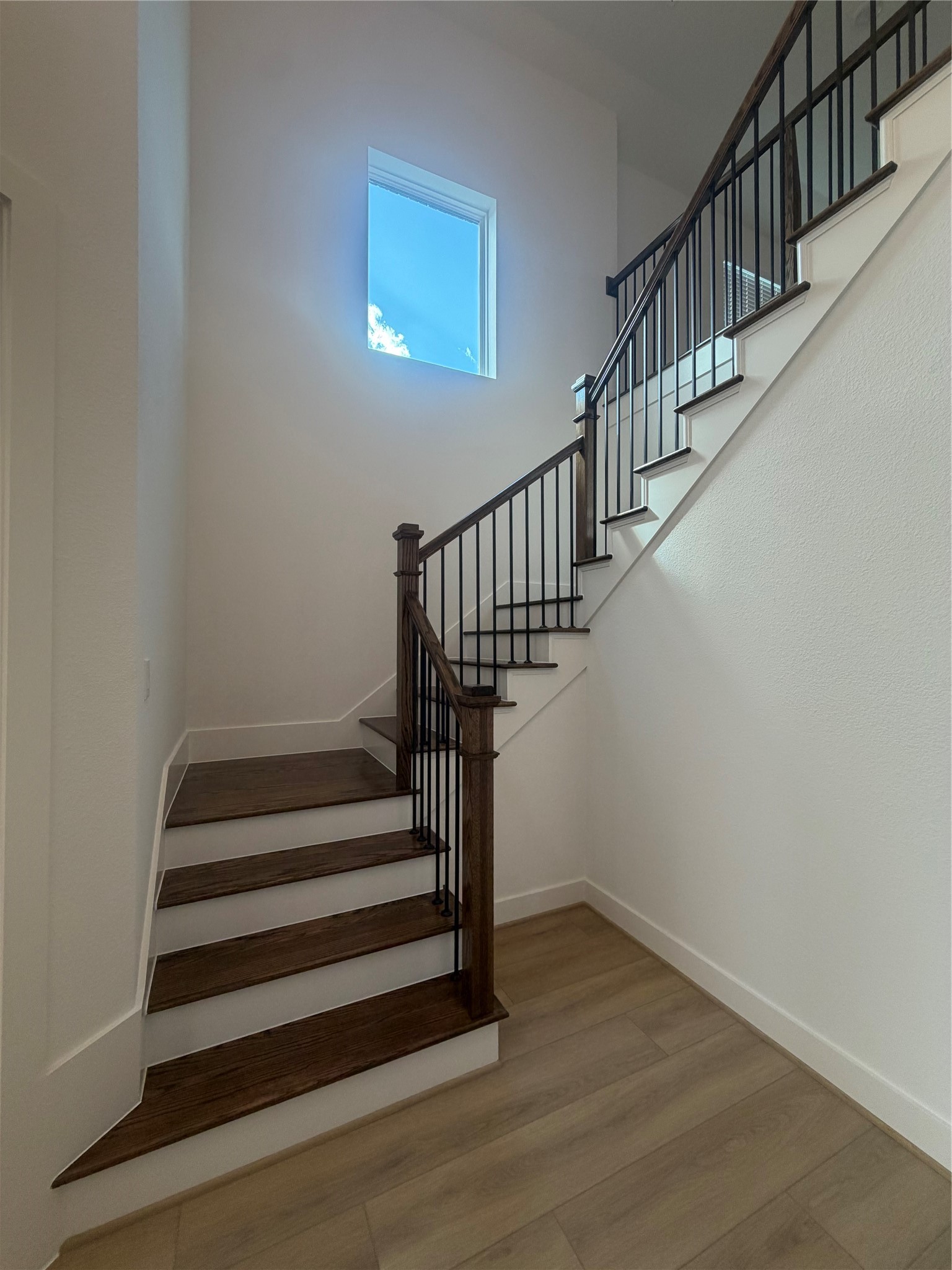 7122 Carriage Light Drive Property Photo 35
