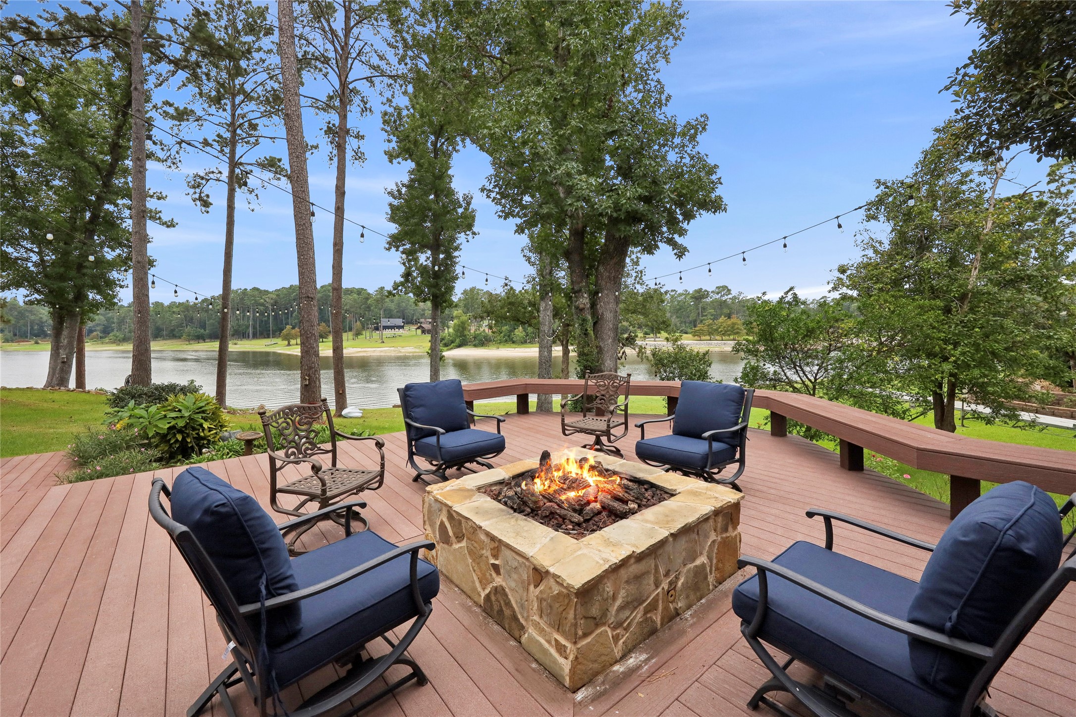 751 Lakeshore Drive Property Photo 3