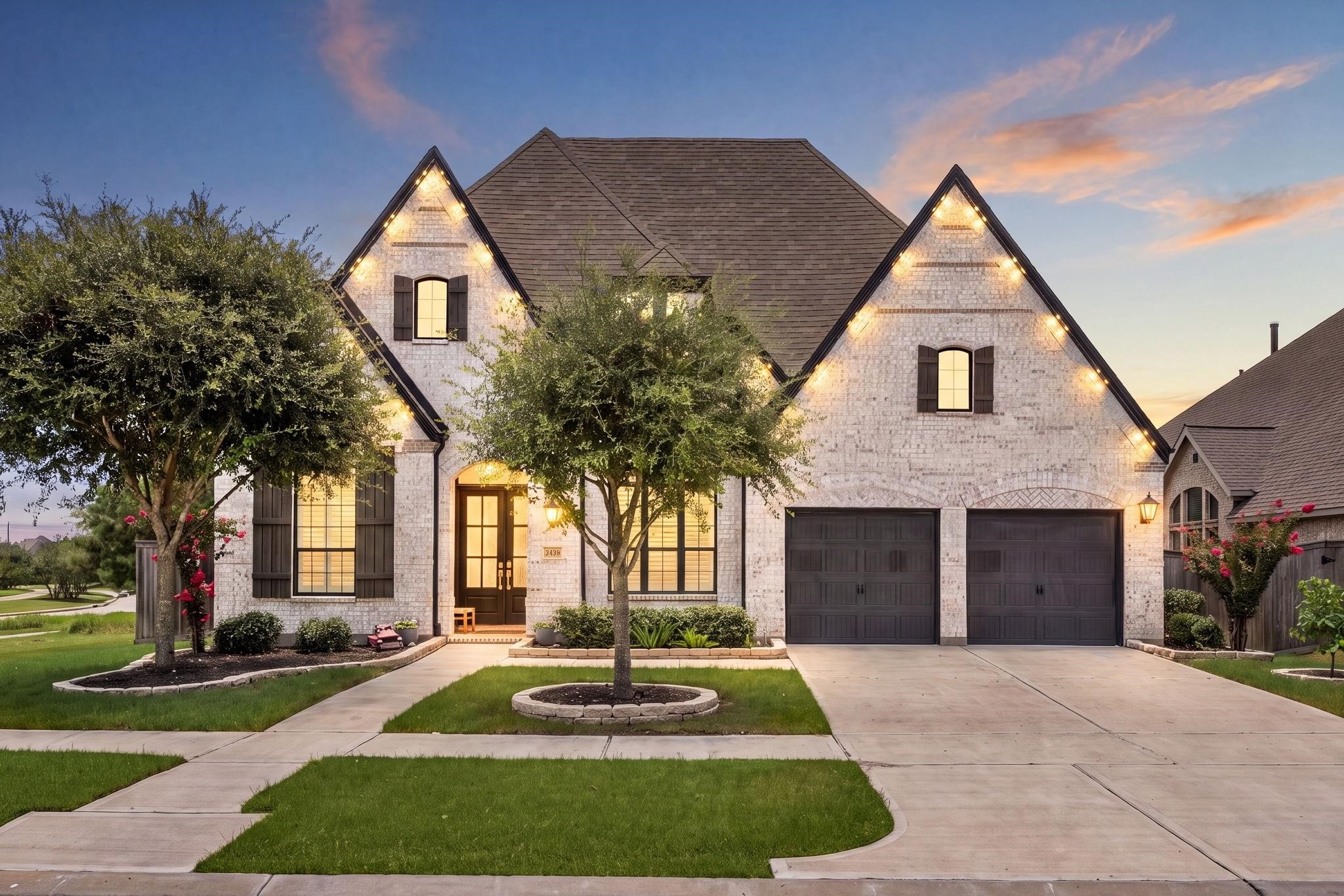 2438 Magnolia Bloom Court Property Photo 1