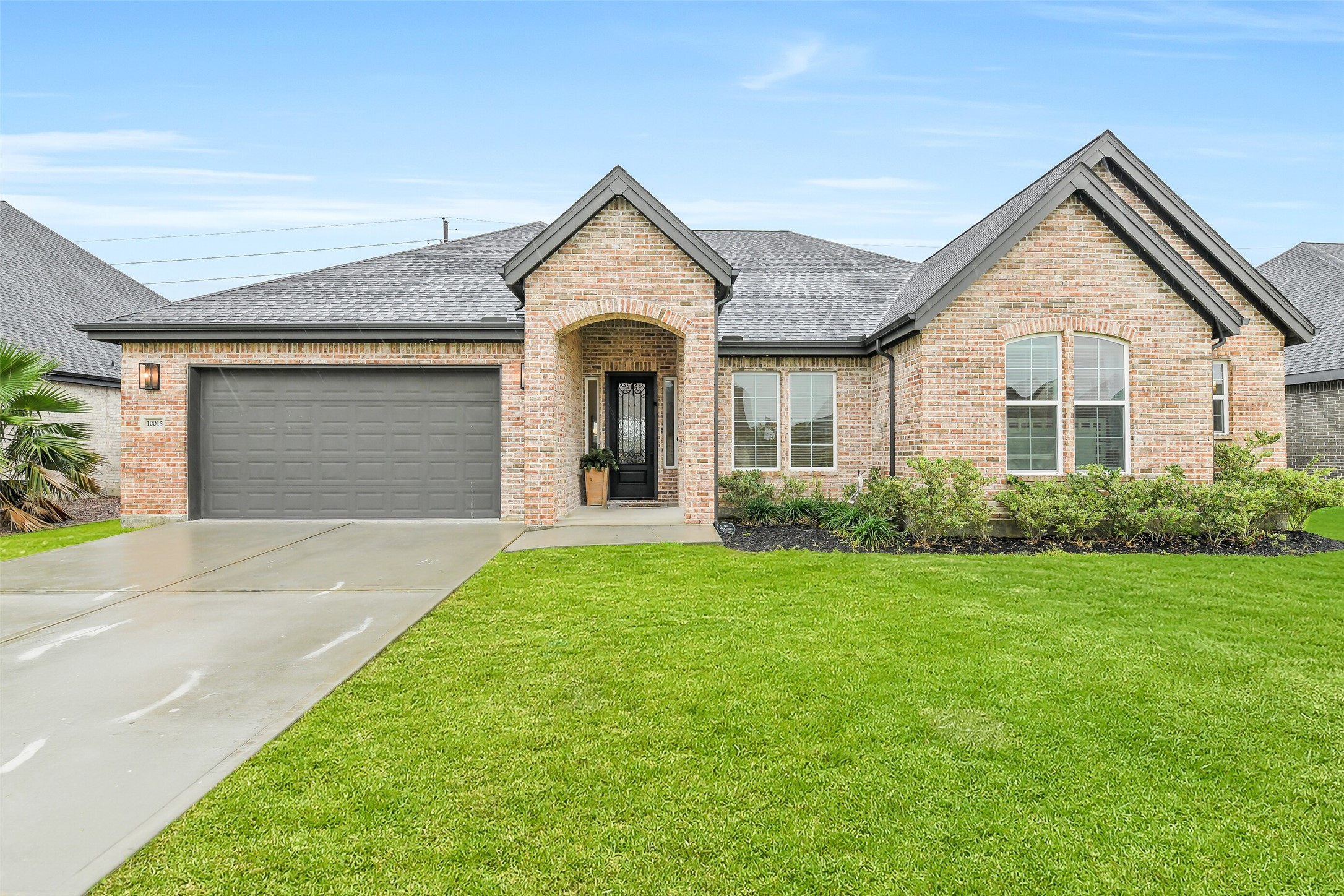 10015 Goliad Drive Property Photo