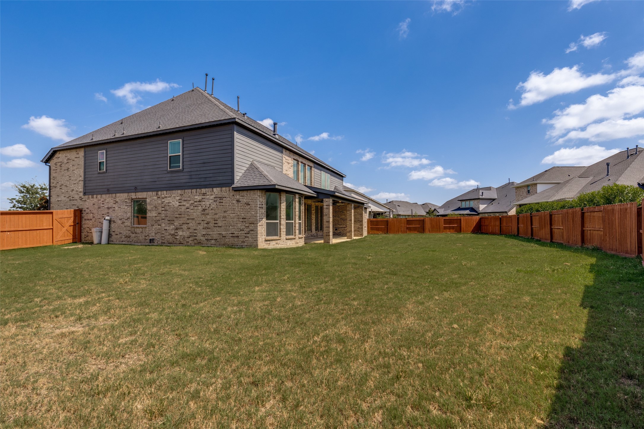 4407 Trace Court Property Photo 24