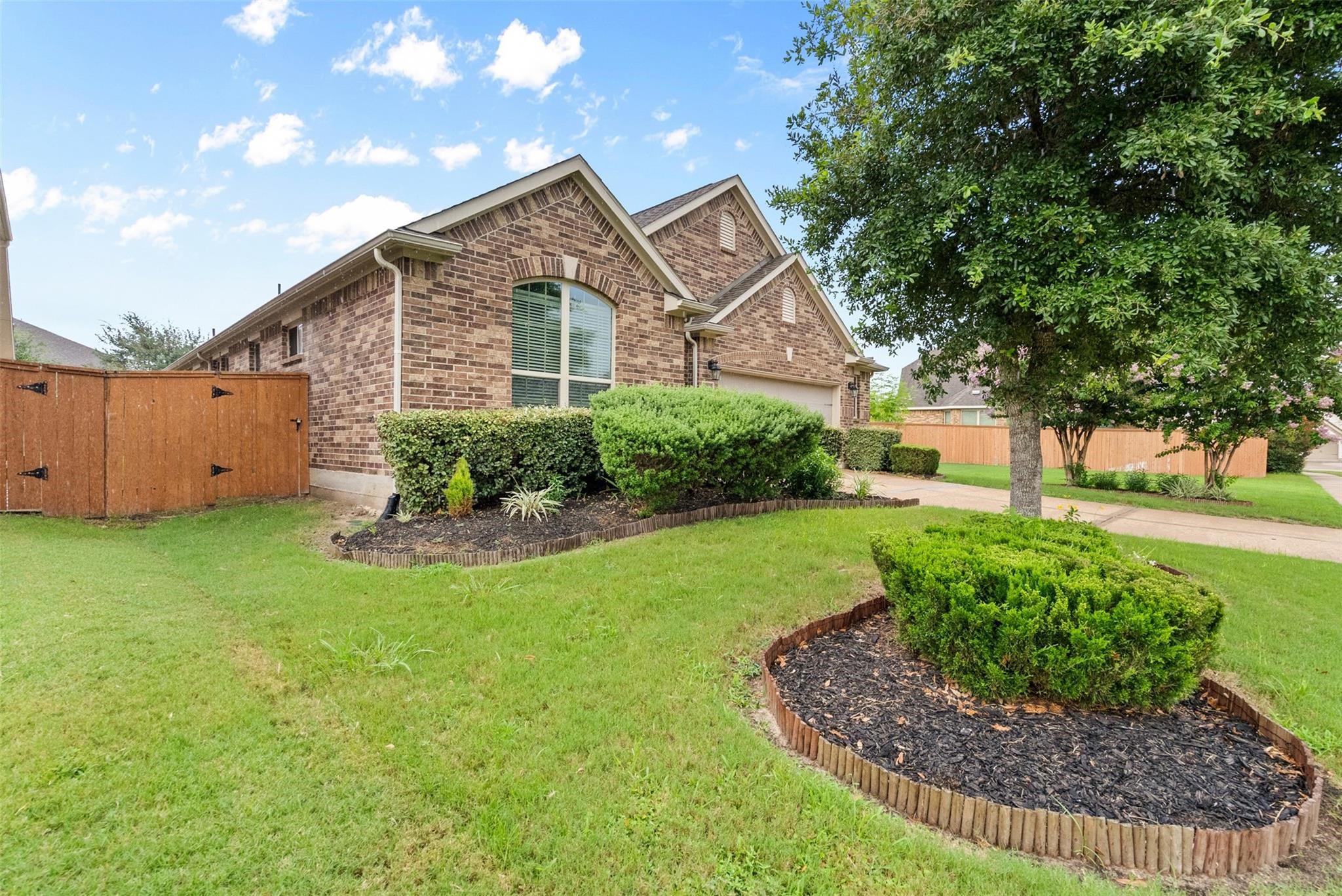 18010 Wagstaff Way Property Photo 6
