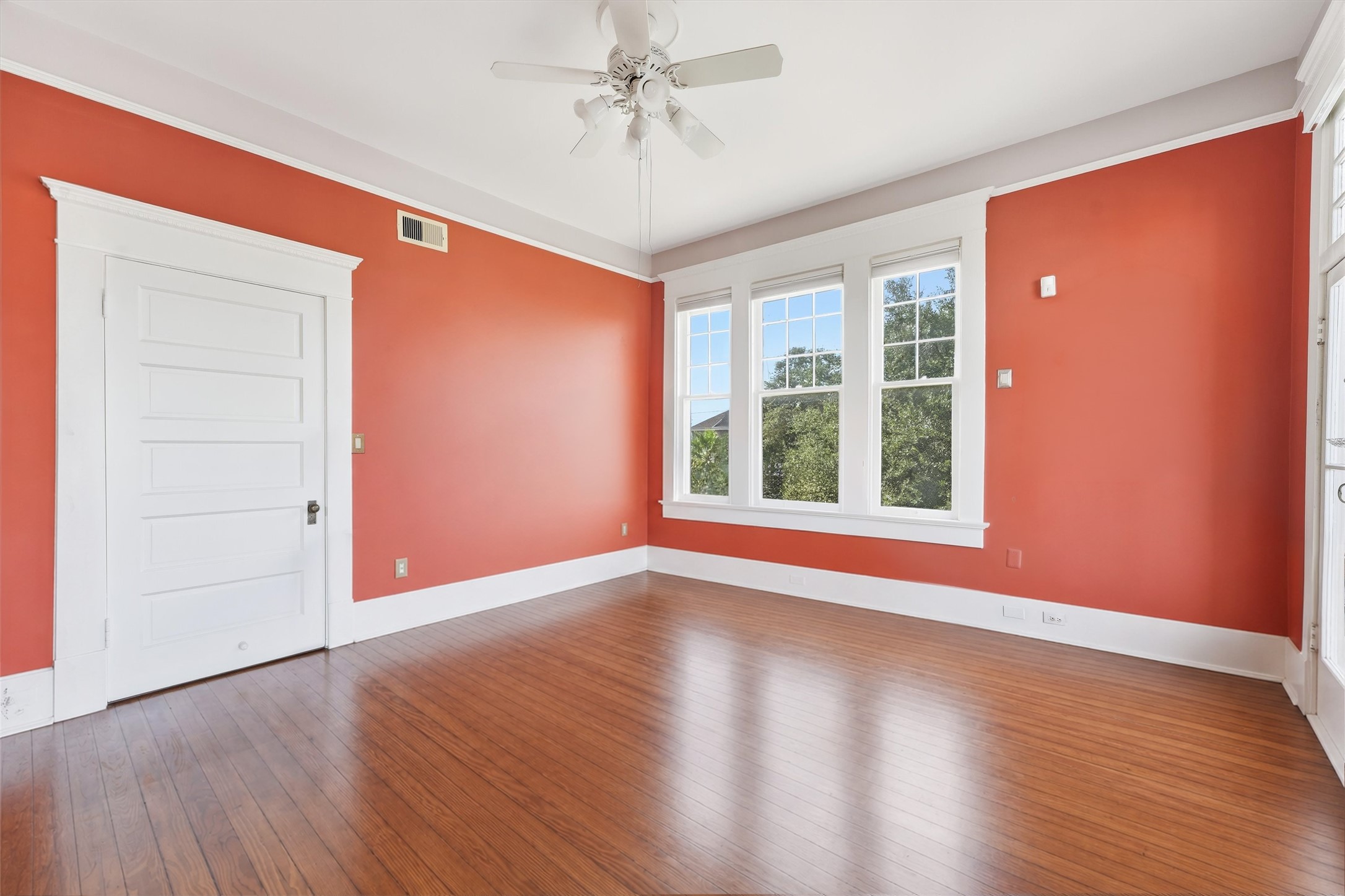 3401 Avenue O Property Photo 15