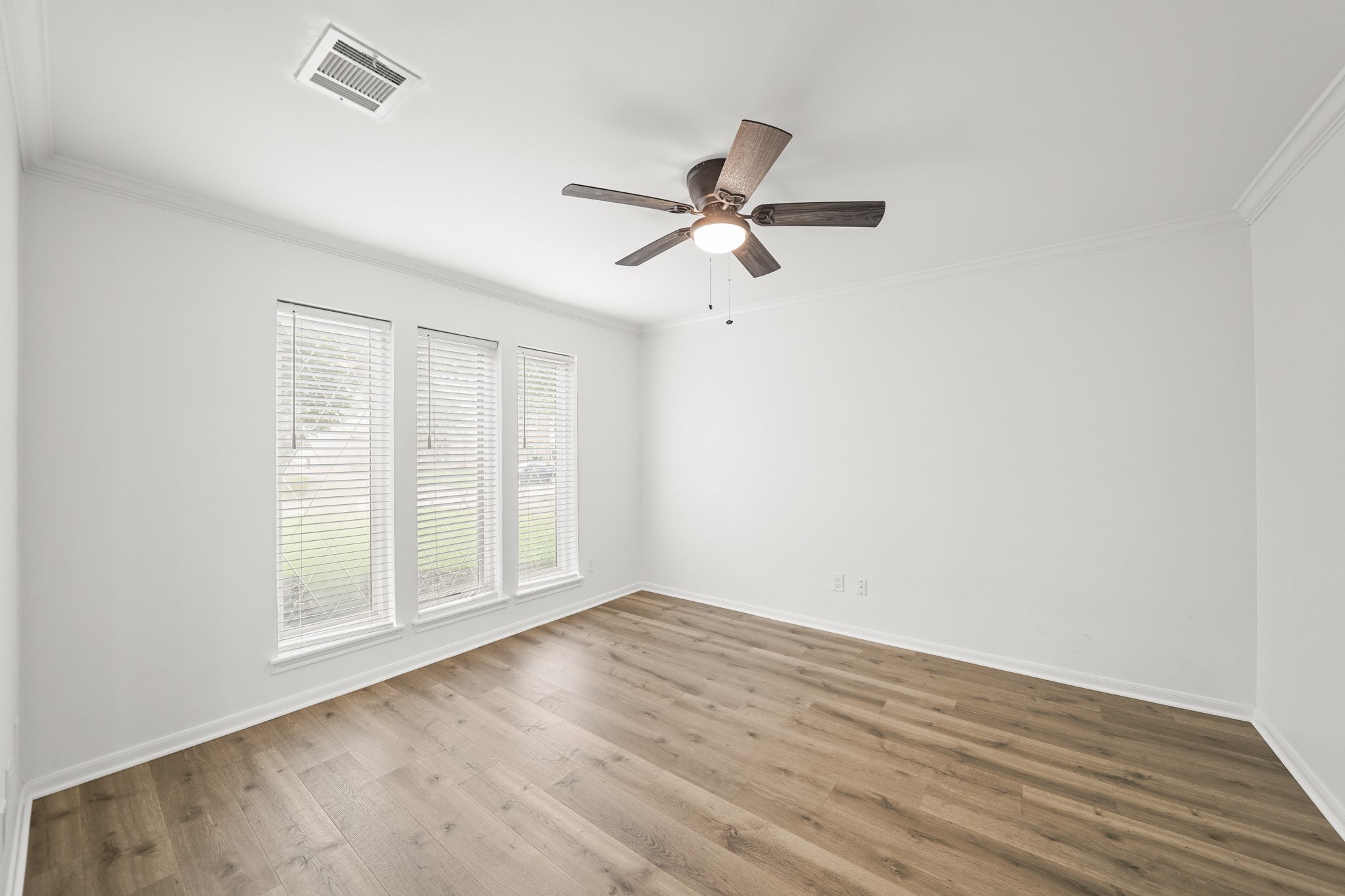 20631 Cranfield Drive Property Photo 5