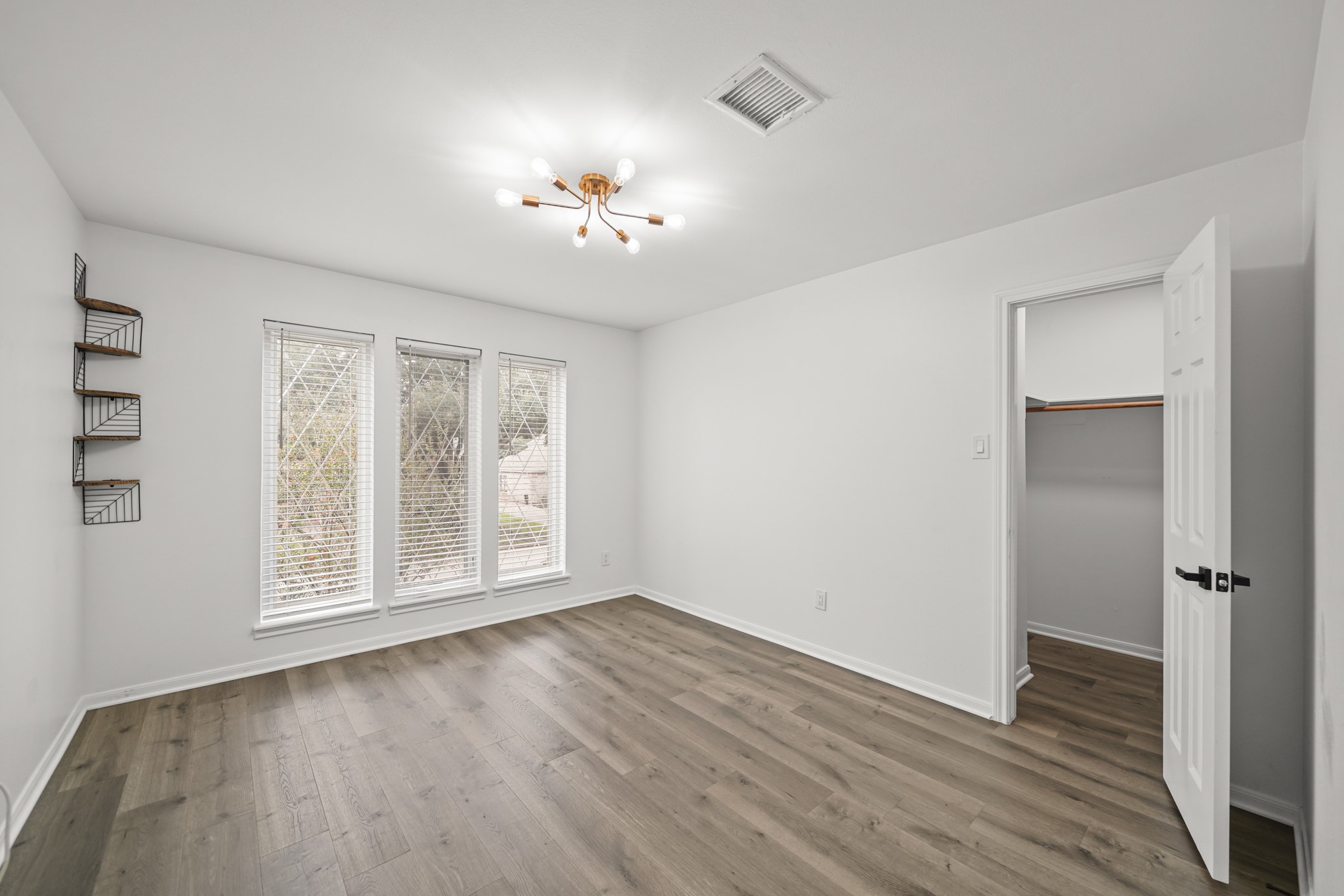 20631 Cranfield Drive Property Photo 18