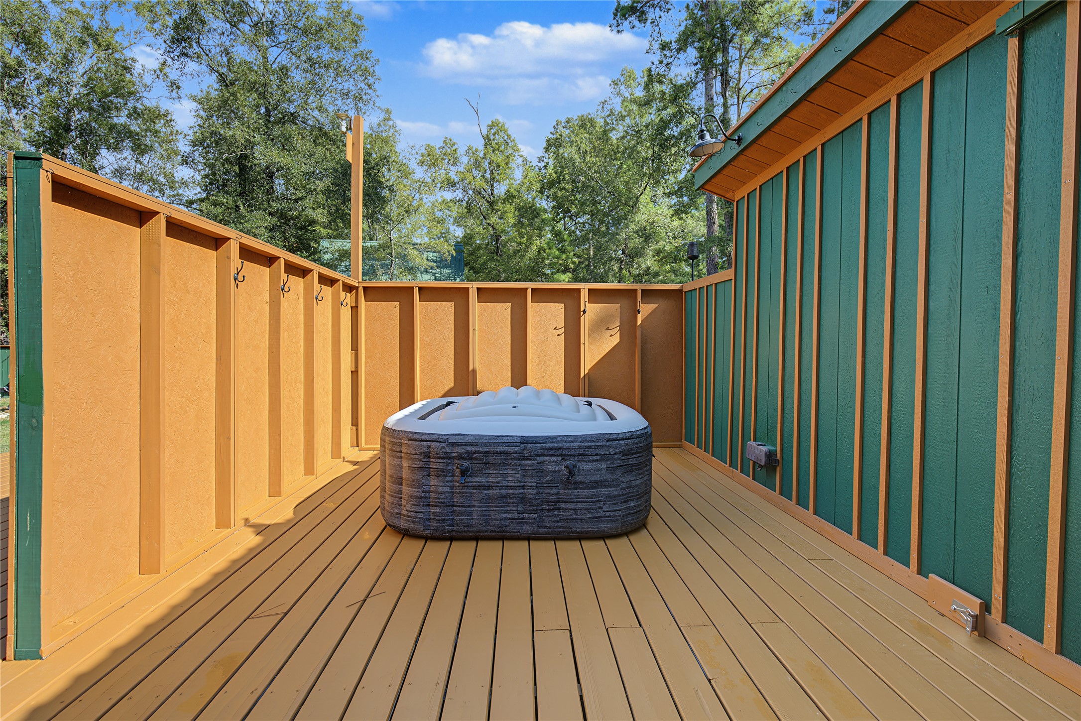 378 Norfolk Property Photo 4