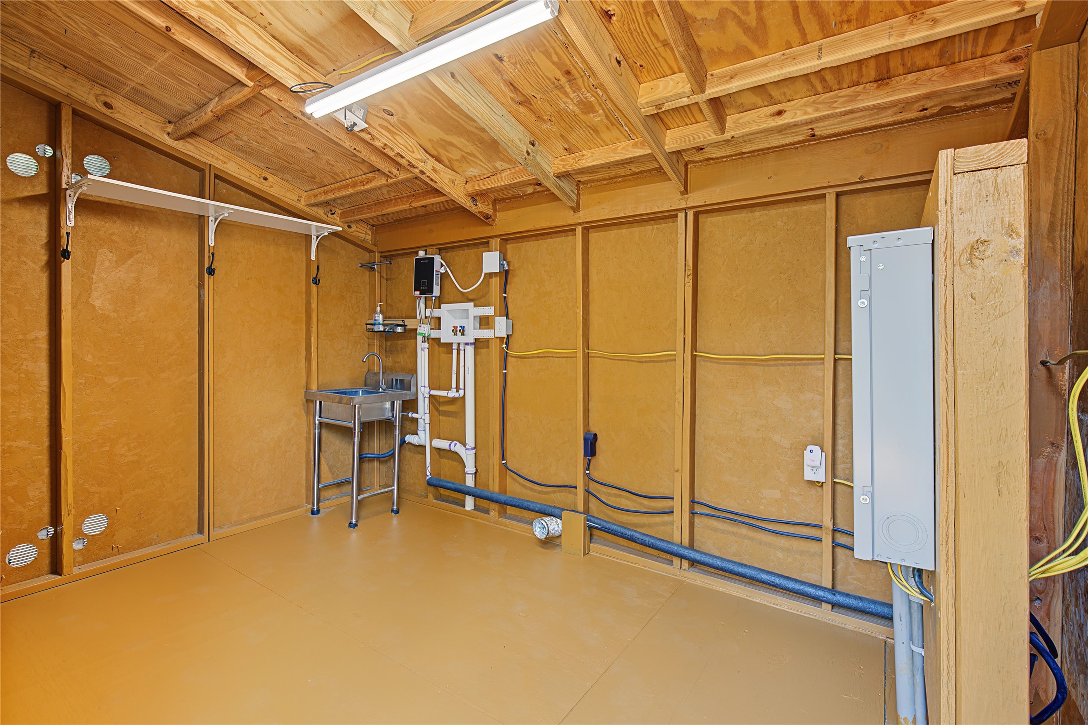 378 Norfolk Property Photo 6