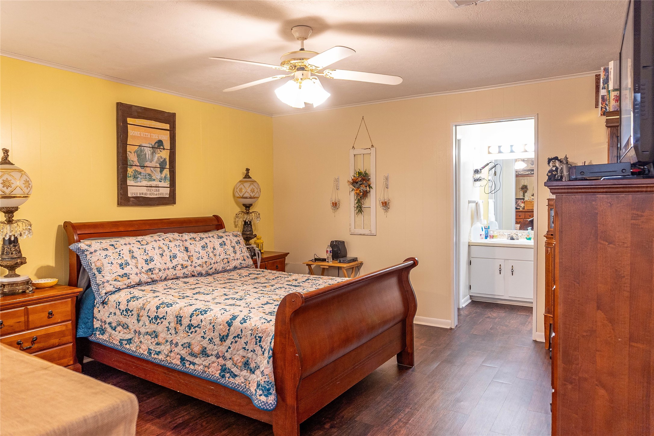 1104 Pine Property Photo 23
