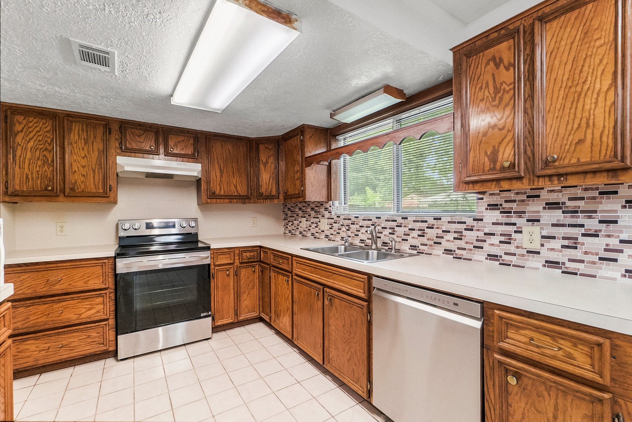 12575 Lake Conroe Hills Drive Property Photo 17