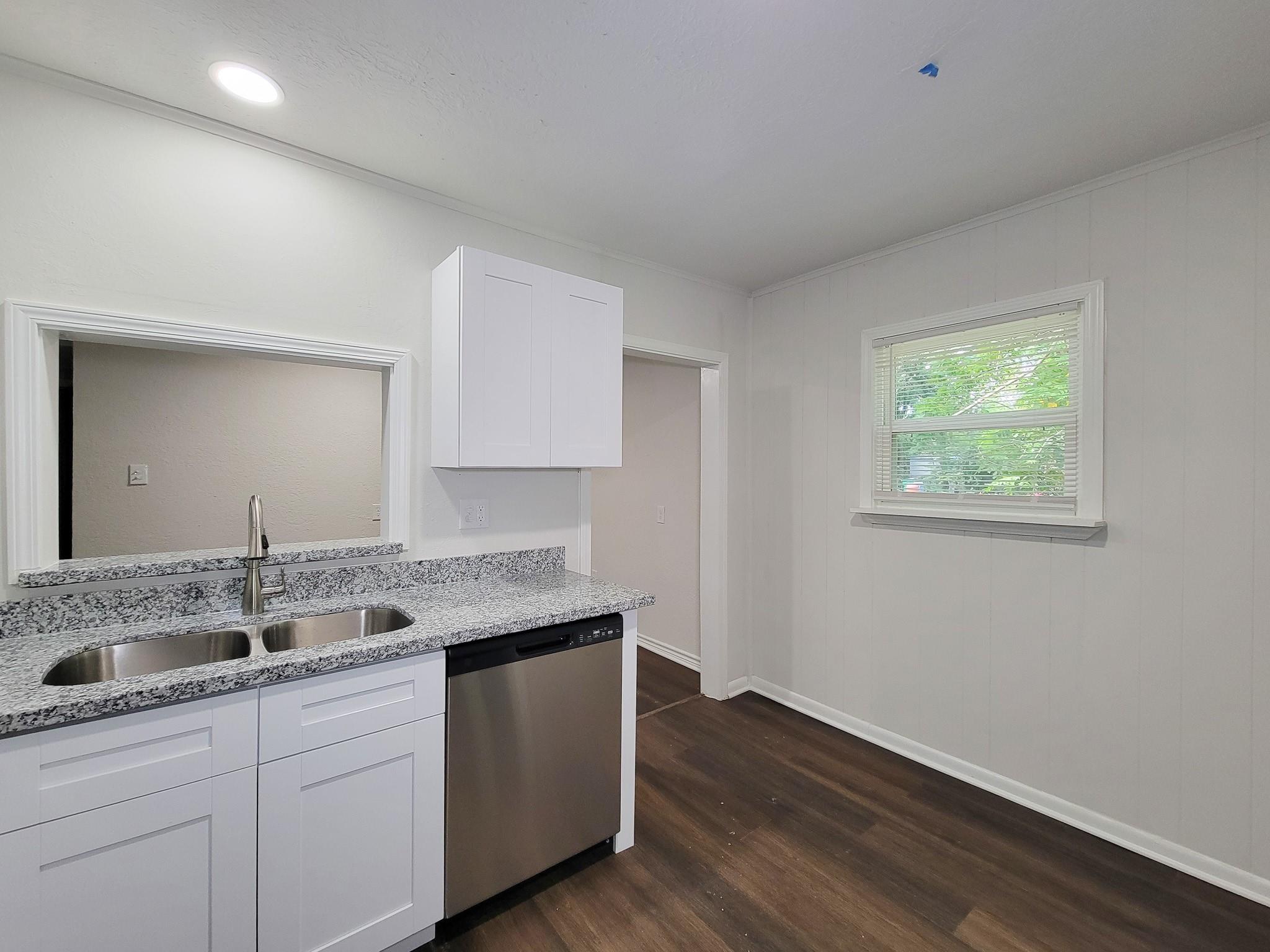 431 N Tinsley Street Property Photo 16