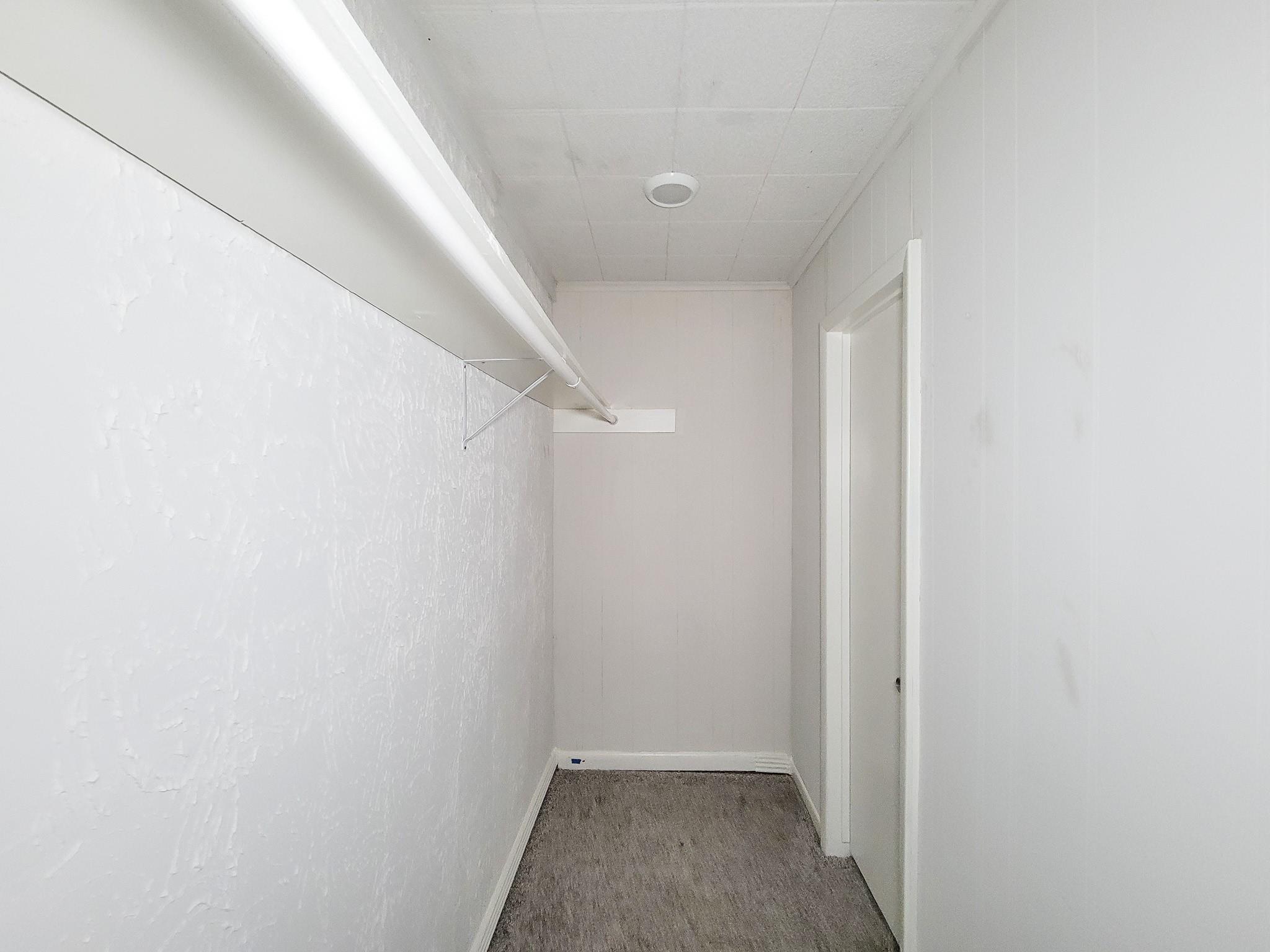 431 N Tinsley Street Property Photo 25