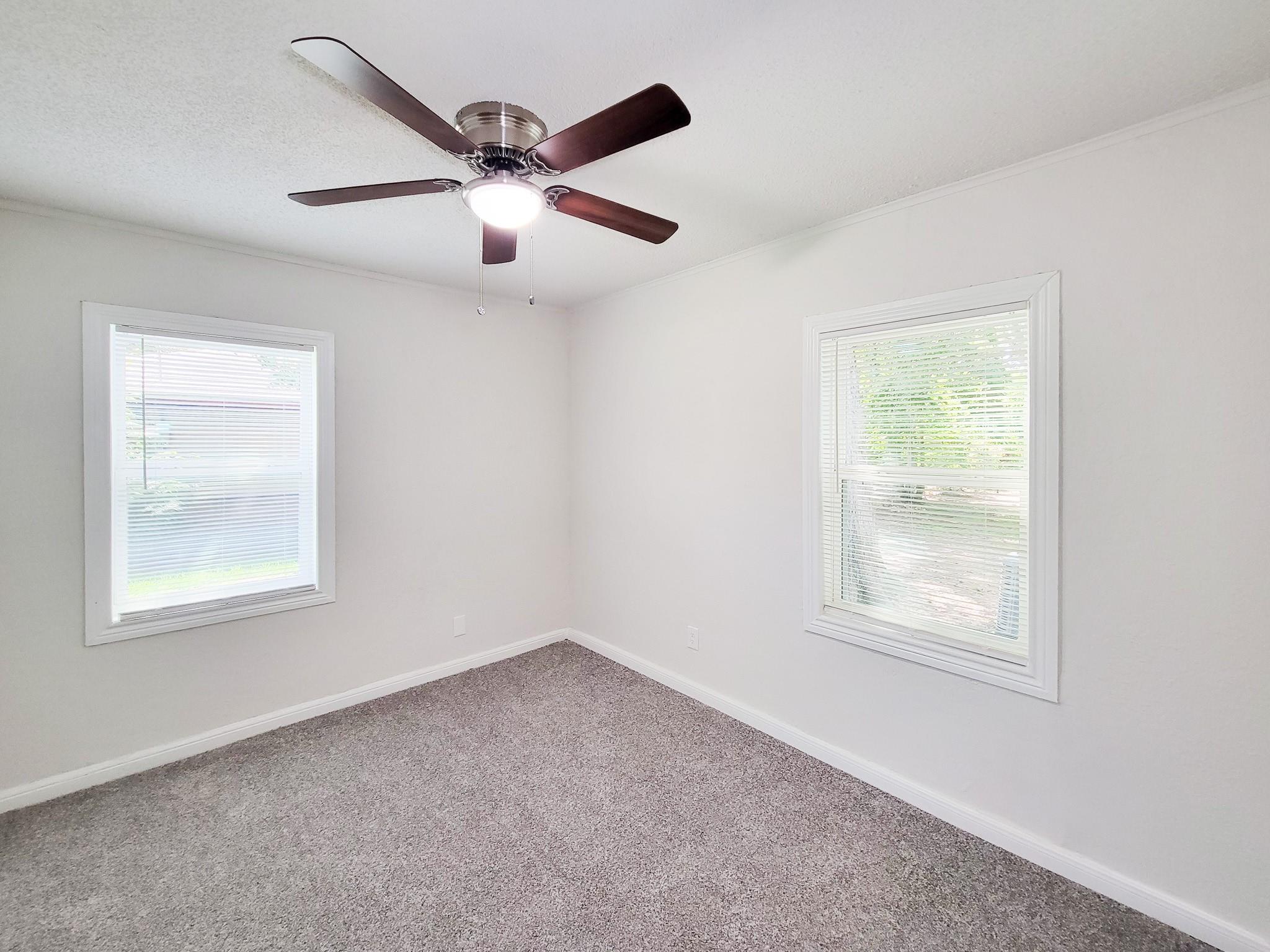 431 N Tinsley Street Property Photo 32