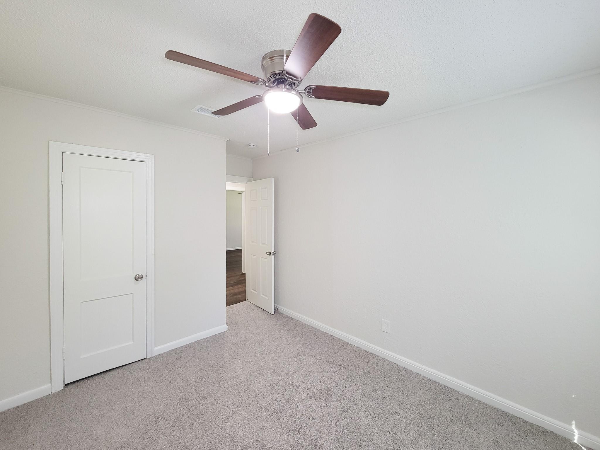 431 N Tinsley Street Property Photo 33