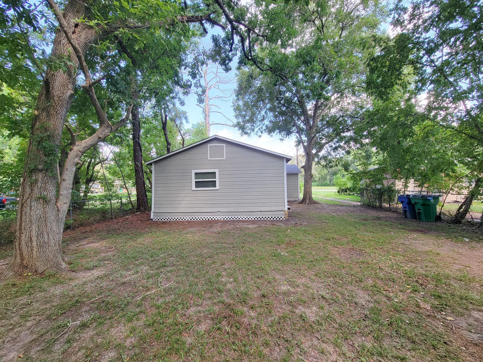 431 N Tinsley Street Property Photo 37