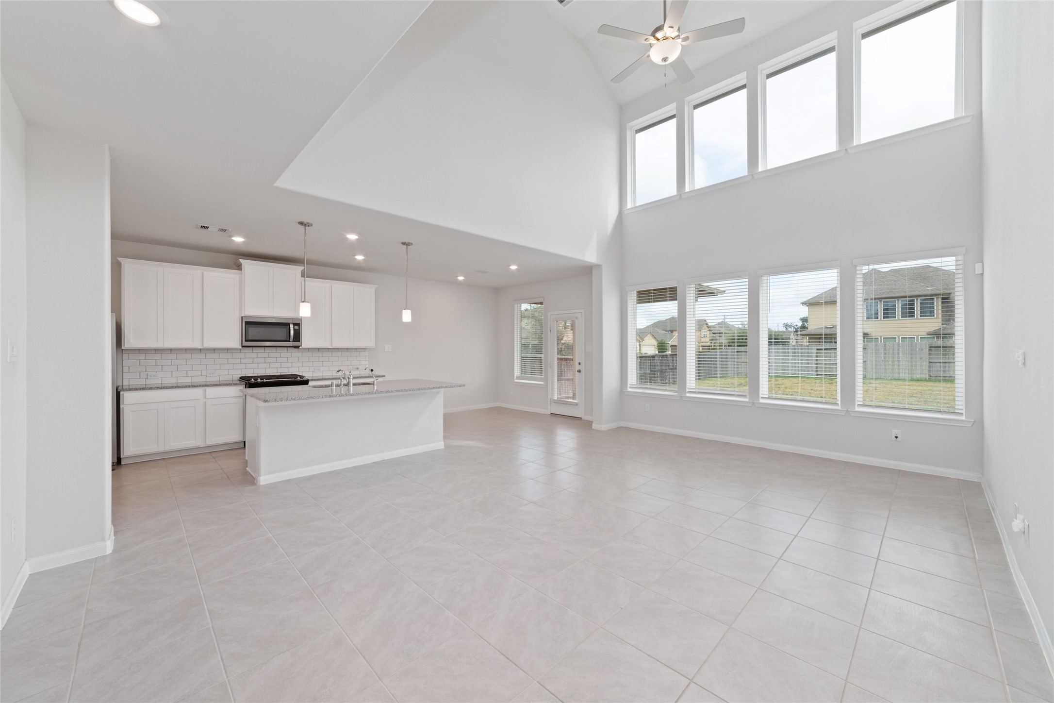 21503 Carbone Lane Property Photo 6