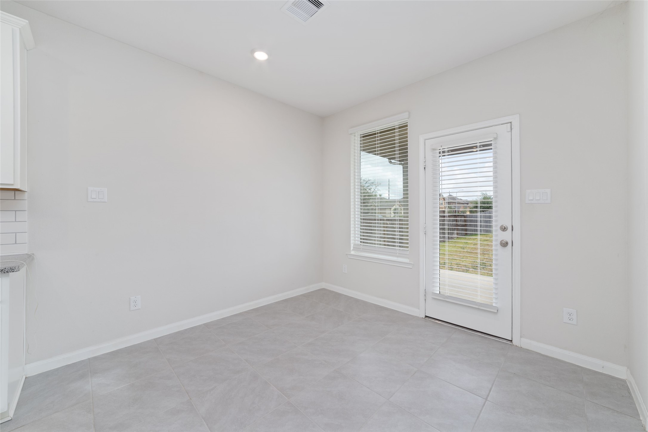 21503 Carbone Lane Property Photo 13