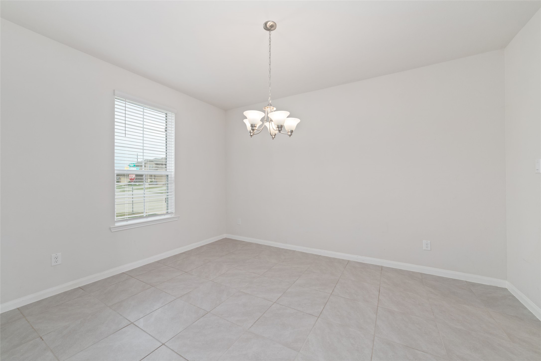 21503 Carbone Lane Property Photo 22