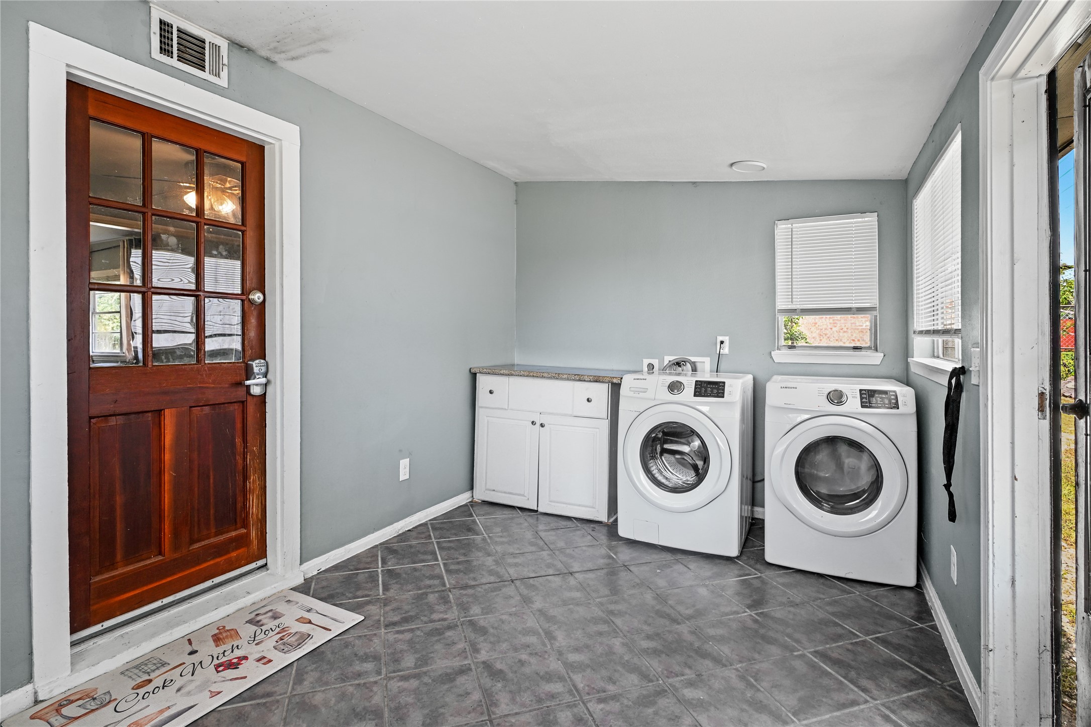 16307 Channing Way Property Photo 3