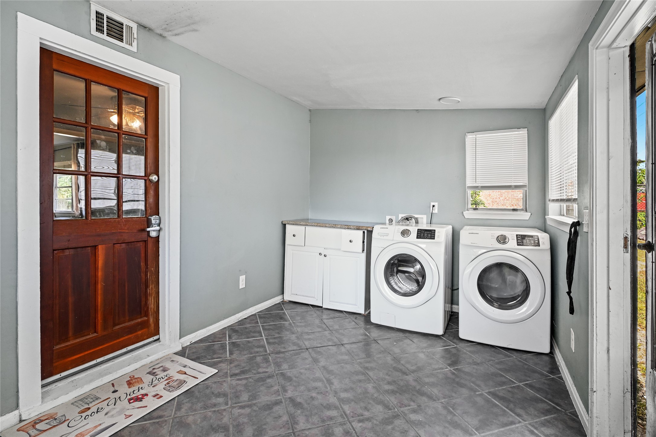 16307 Channing Way Property Photo 21