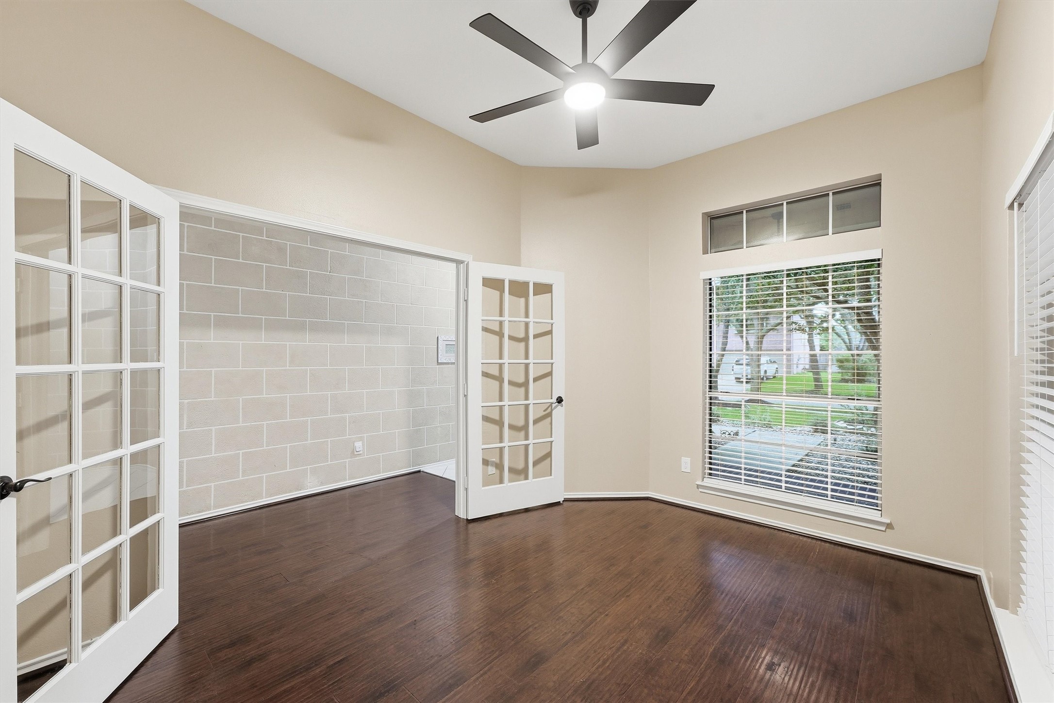 3415 Mcmahon Way Property Photo 9