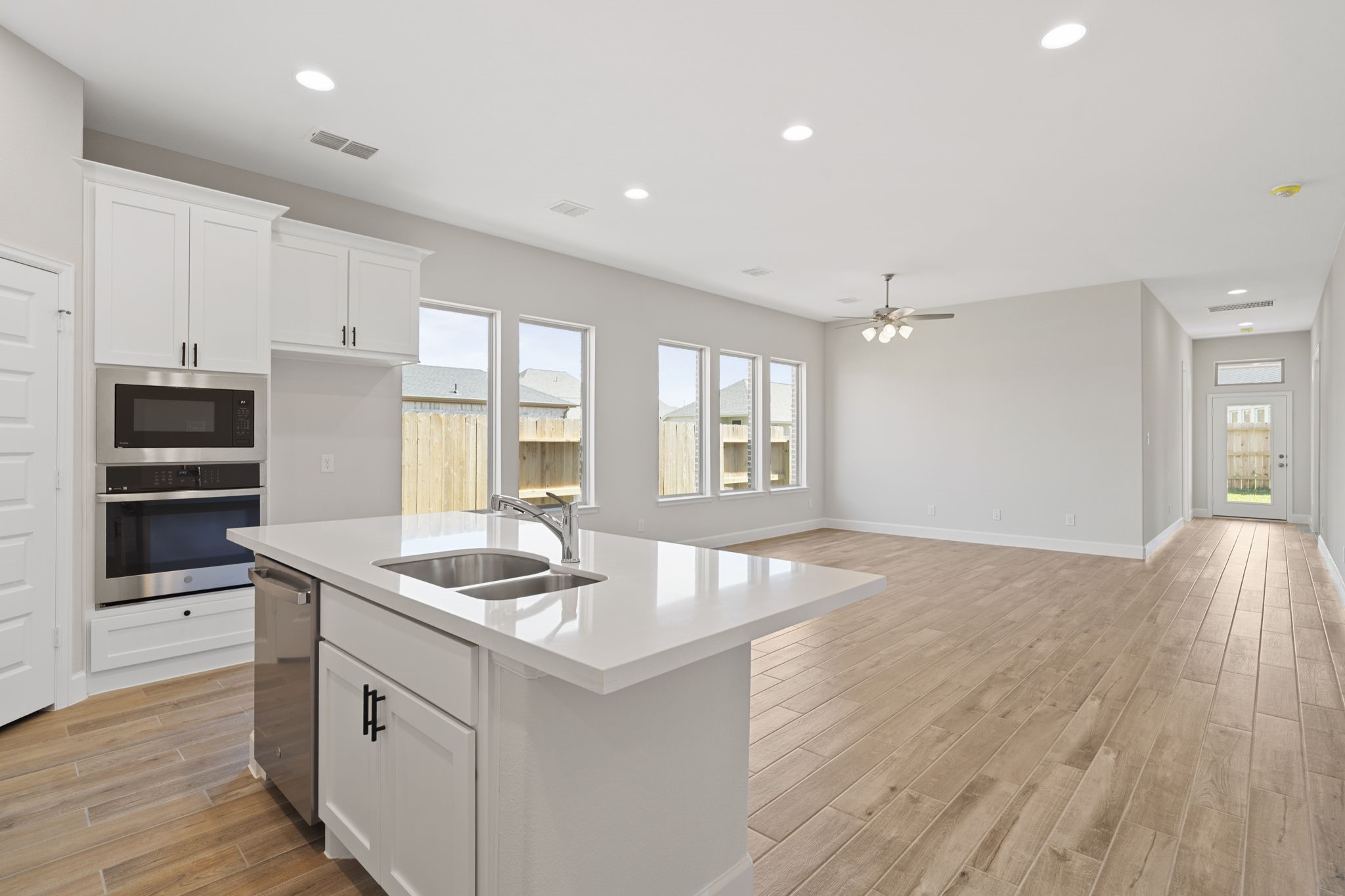 16314 Rock Hollow Bend Lane Property Photo 6