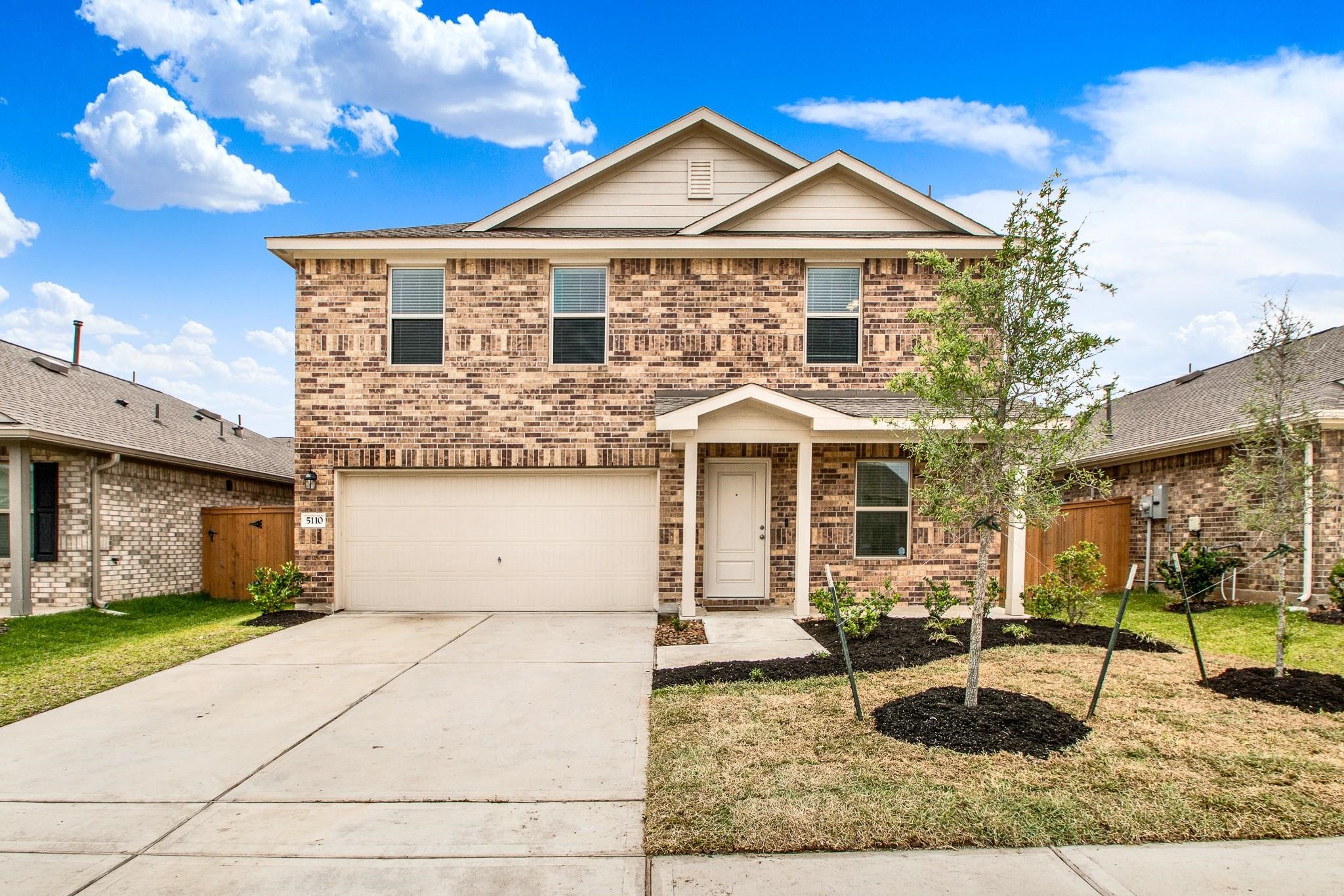 5110 Sunvalley Bend Drive Property Photo 5