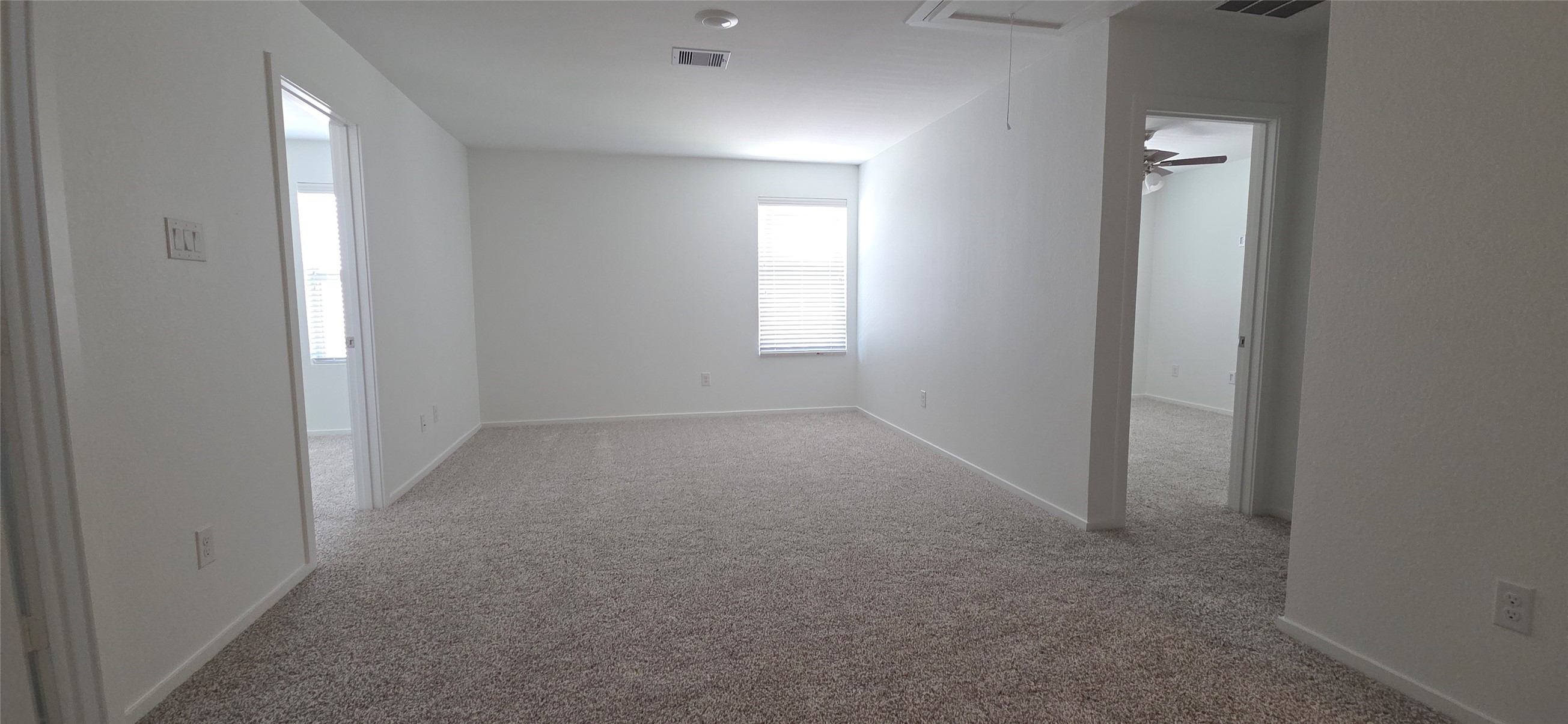 5110 Sunvalley Bend Drive Property Photo 8