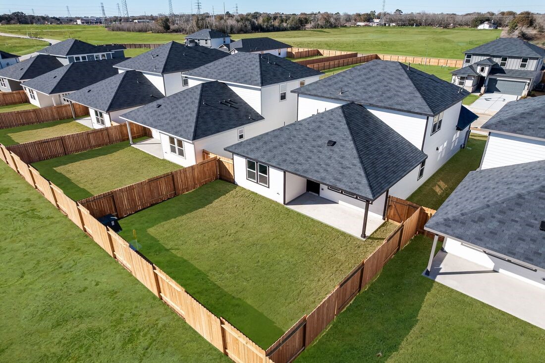 26711 Plain Glee Street Property Photo 17