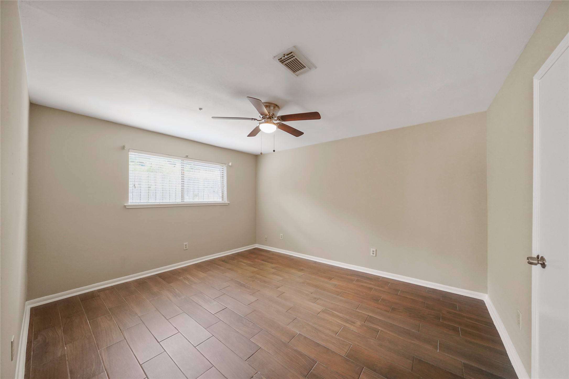 12719 Ashford Chase Drive Property Photo 10