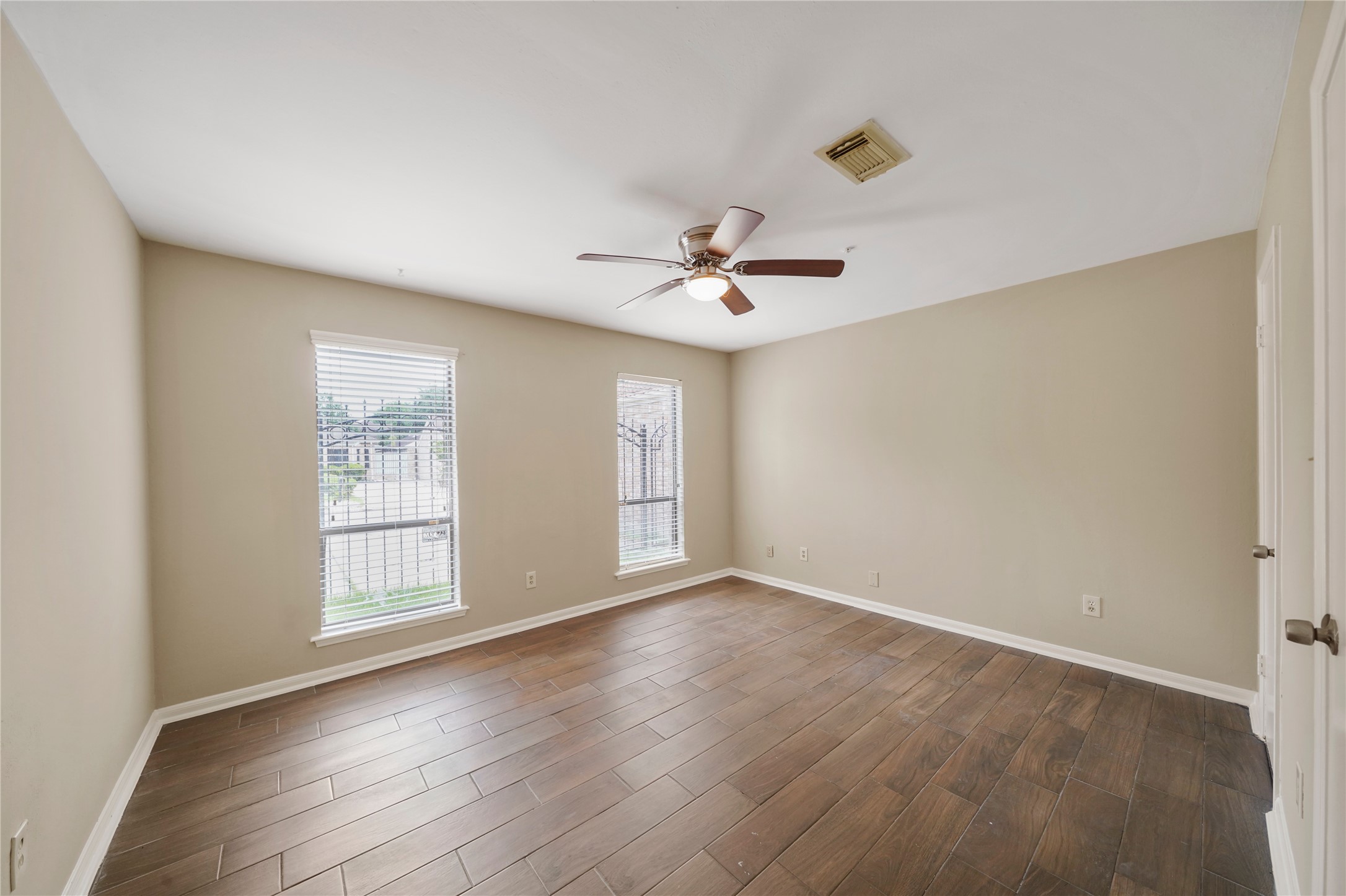 12719 Ashford Chase Drive Property Photo 11